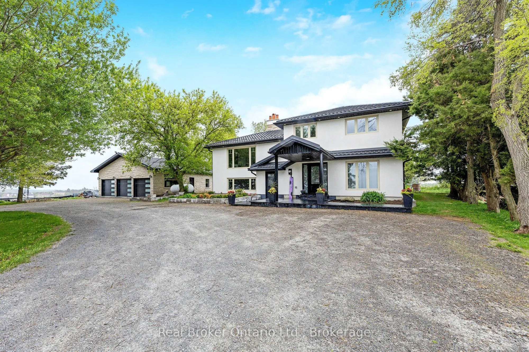 5938 Trafalgar Road