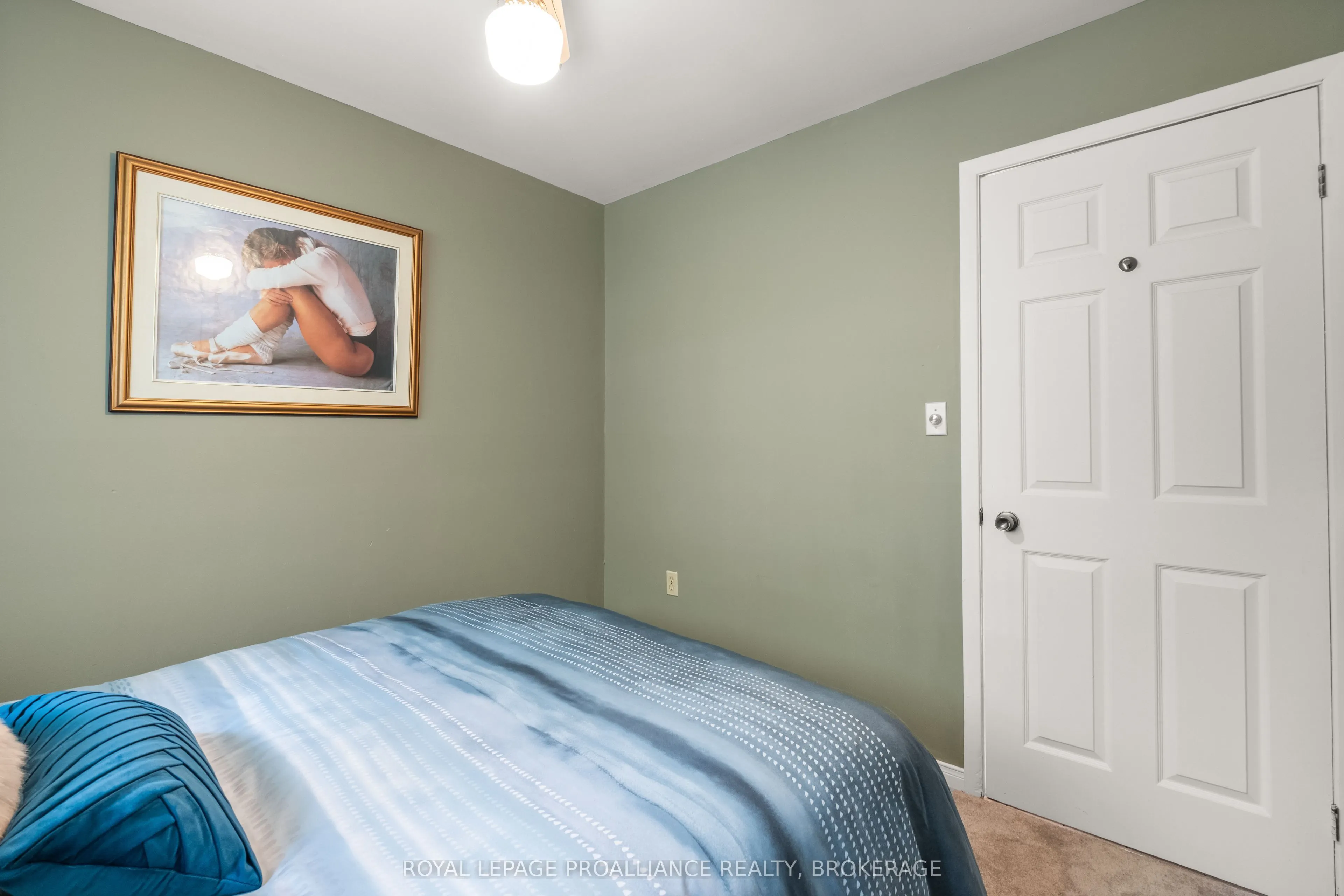 1020 Lark Lane
