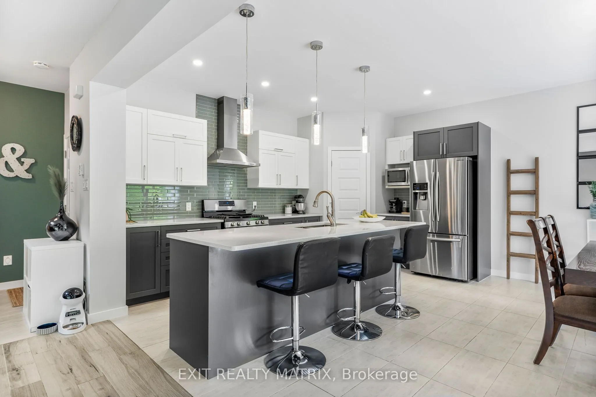 1463 Vinette Road