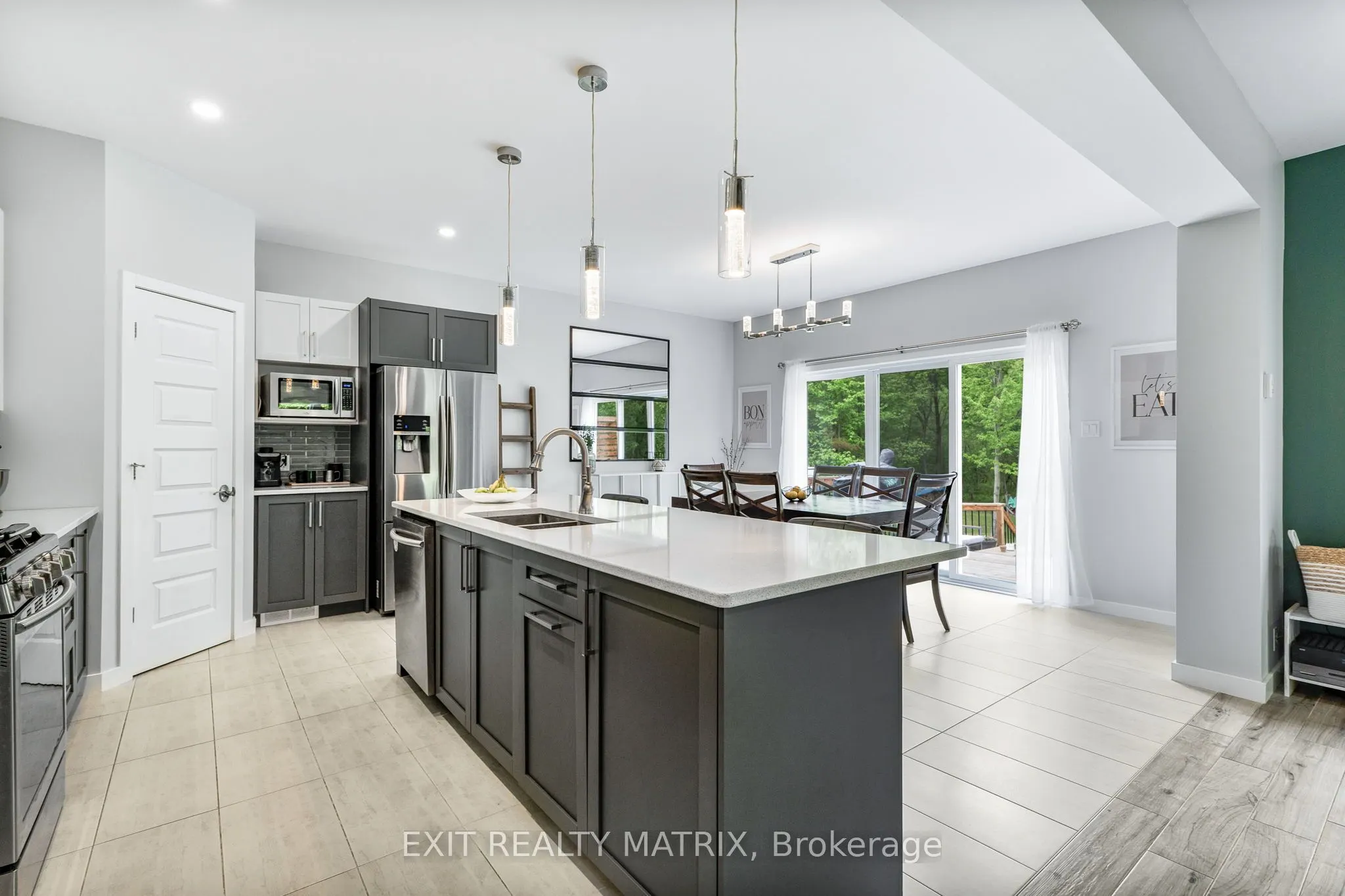 1463 Vinette Road