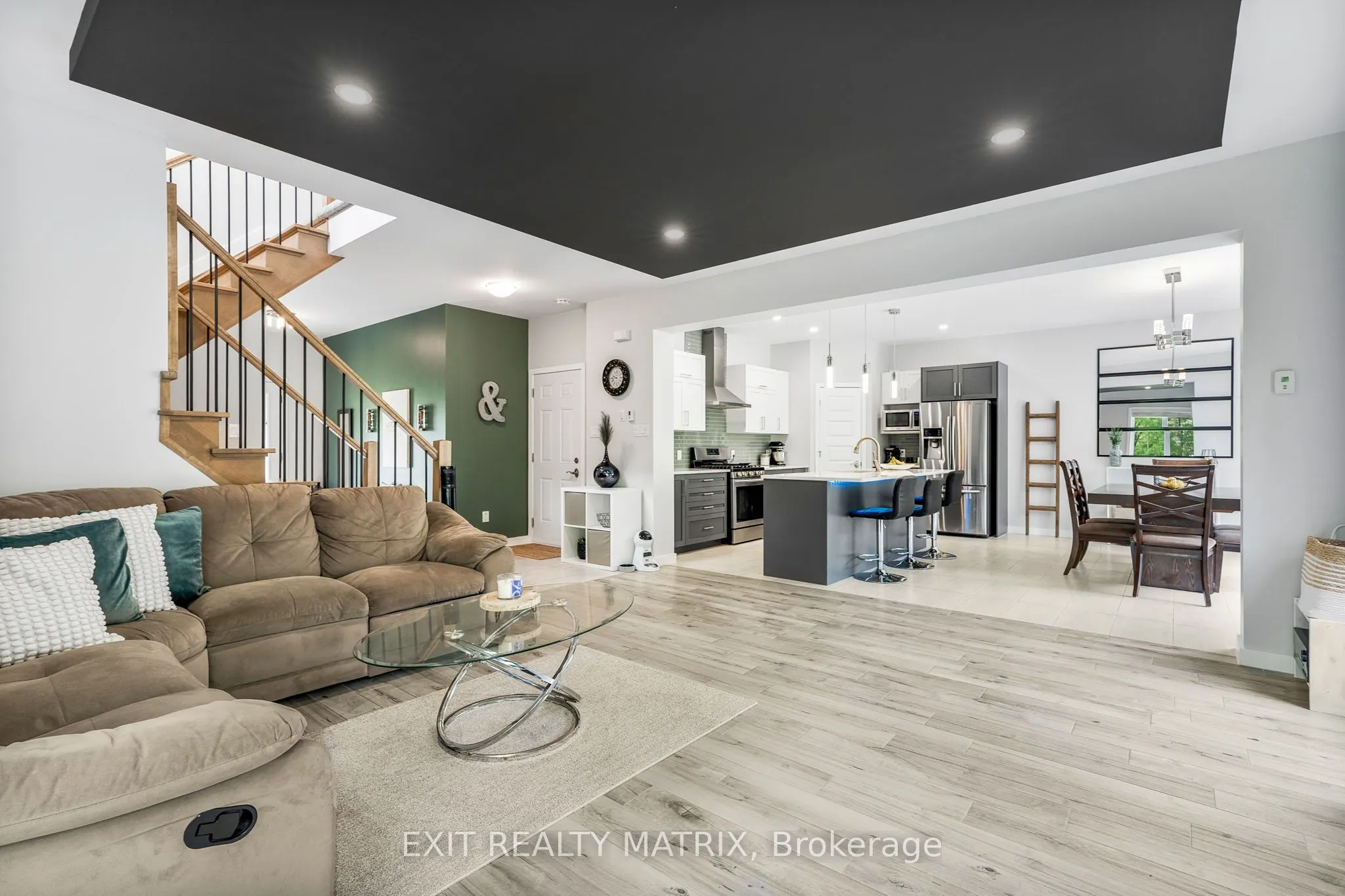 1463 Vinette Road
