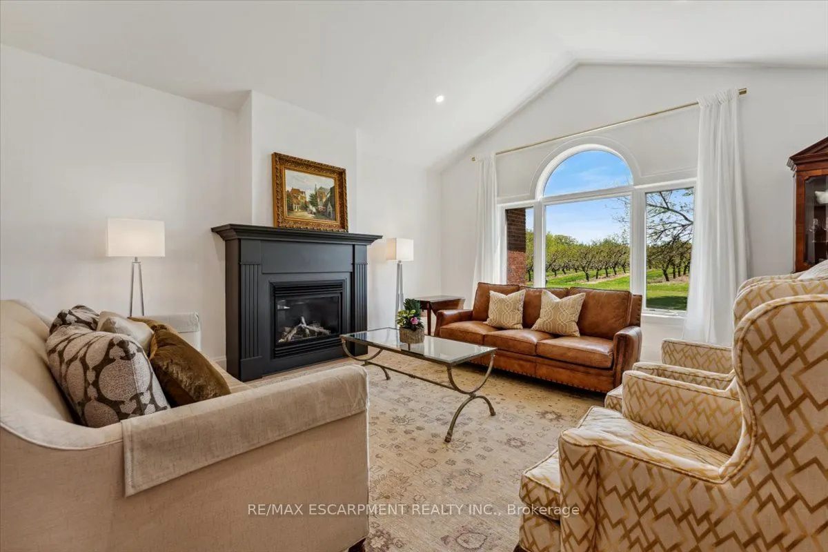 5252 GREENLANE Road
