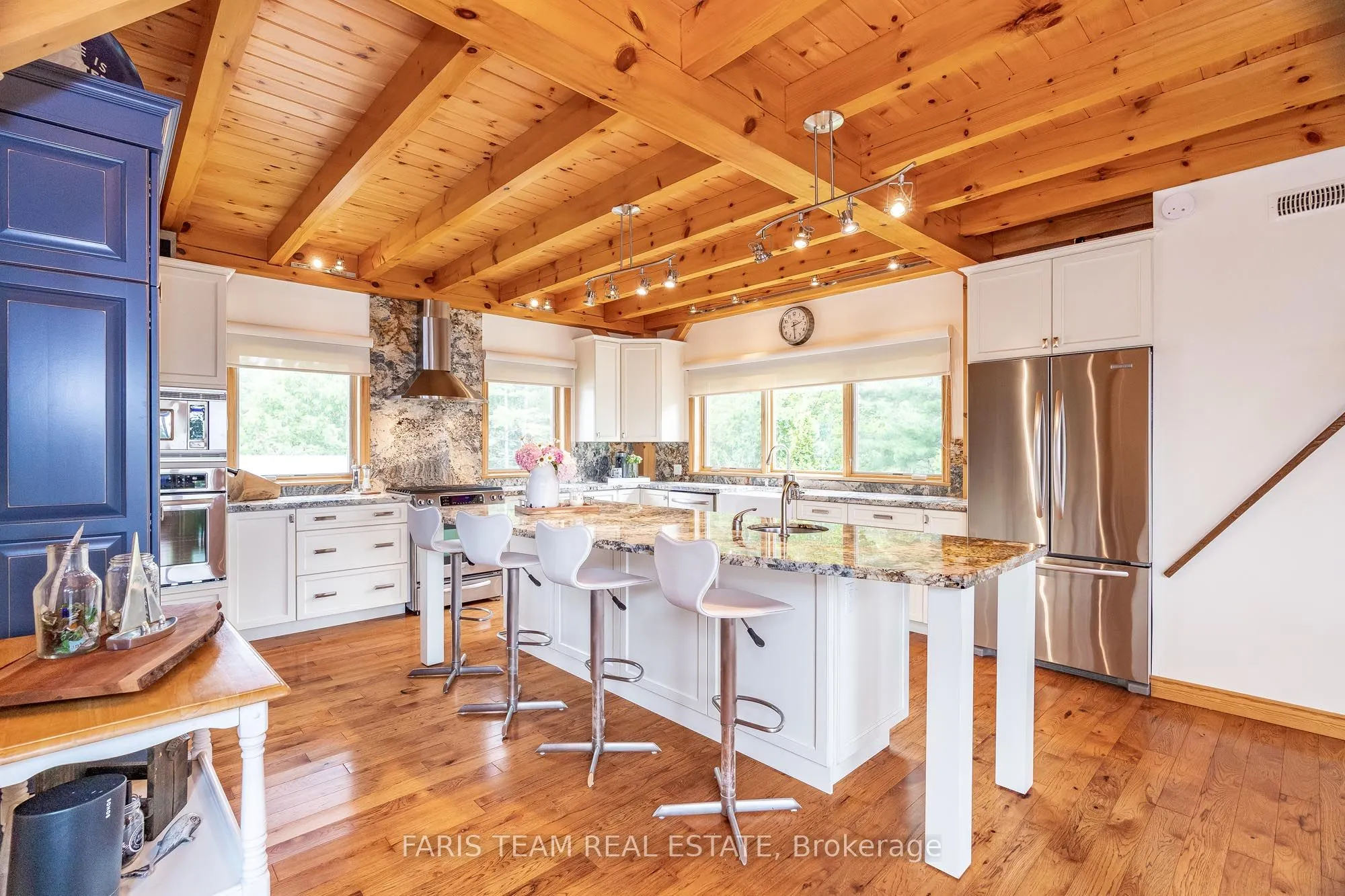 70 Kamenni Bay Road