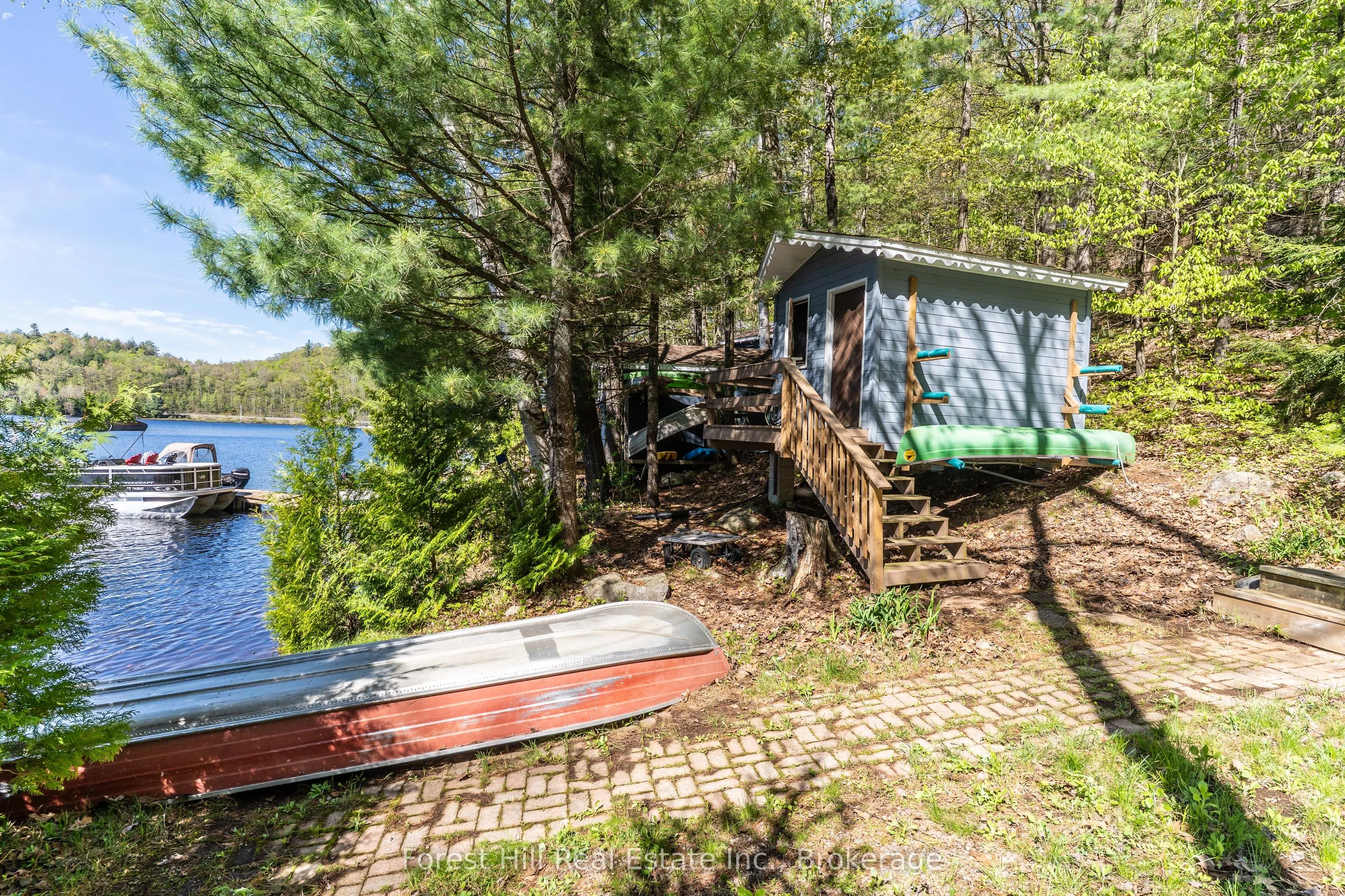 48 Raven Lake