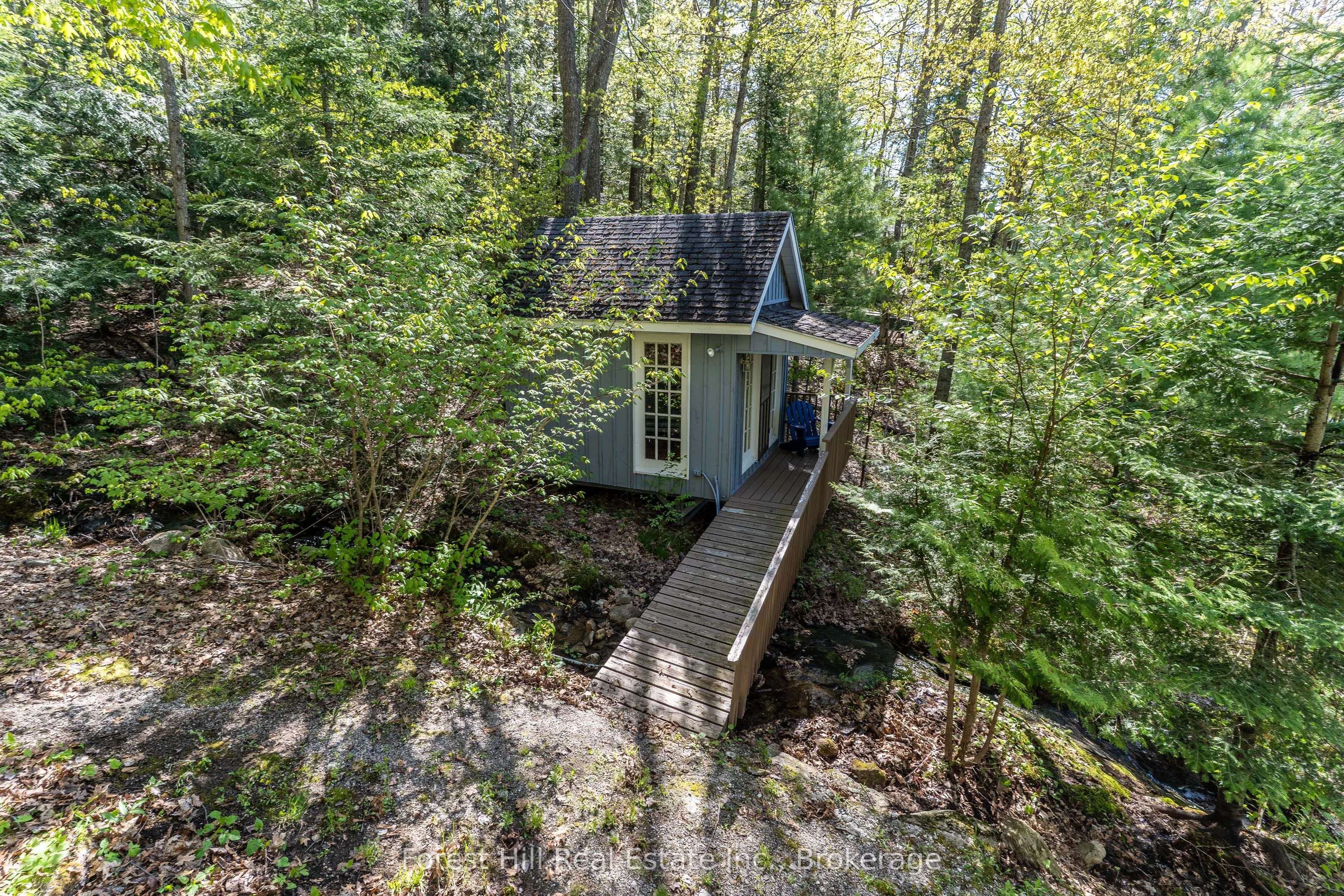 48 Raven Lake