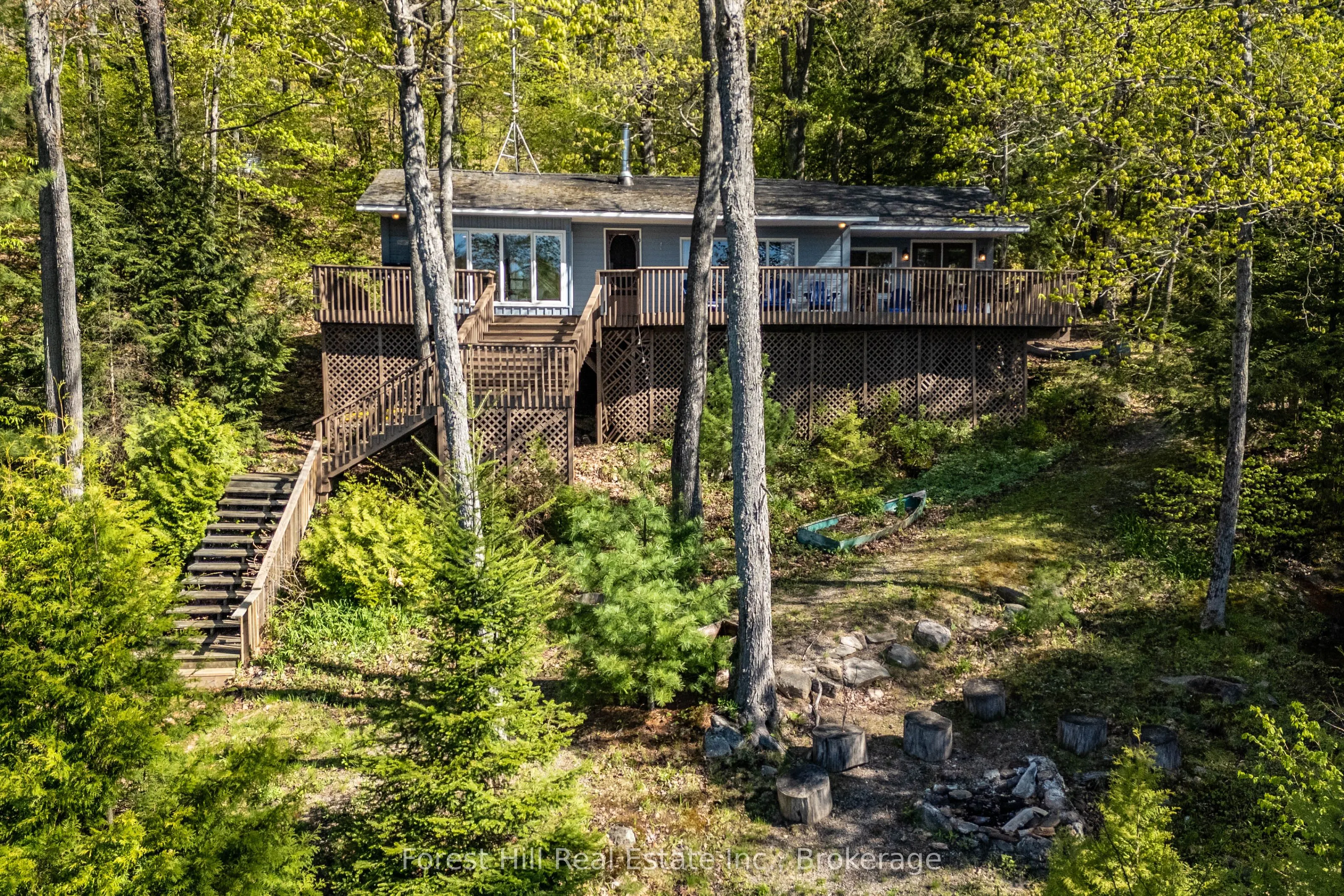 48 Raven Lake