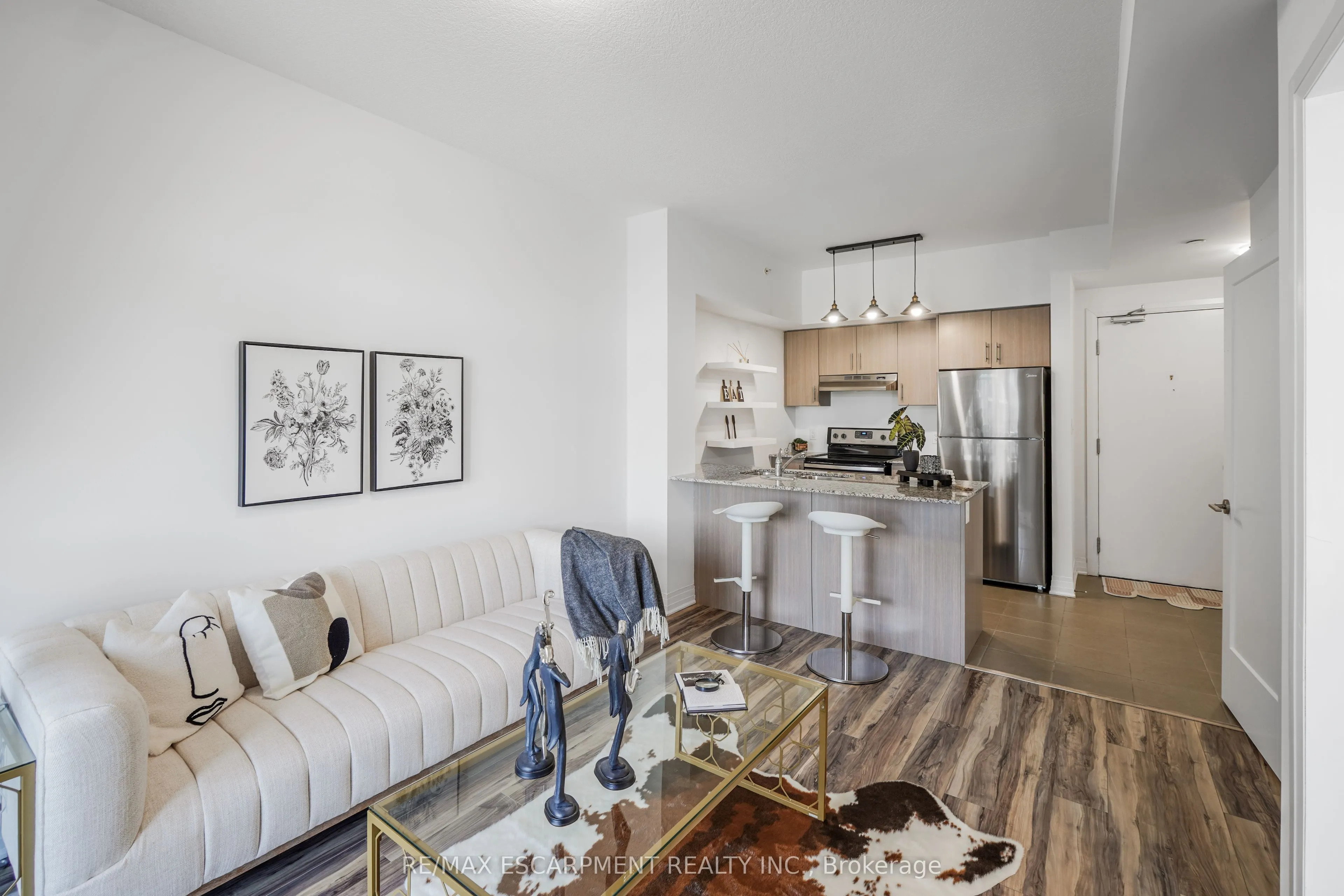10 Concord Place, #222
