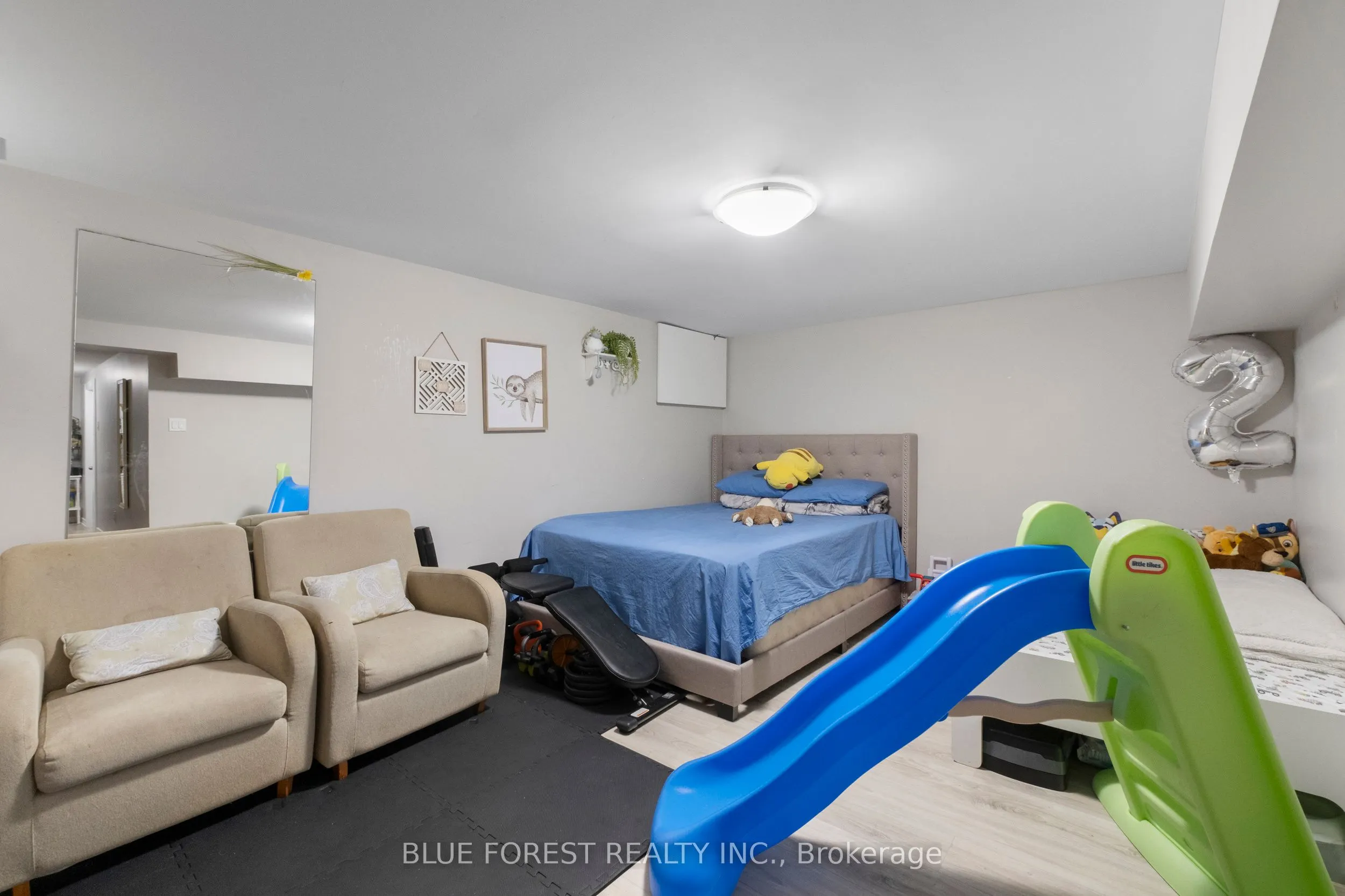 166 Southdale Road W, #18