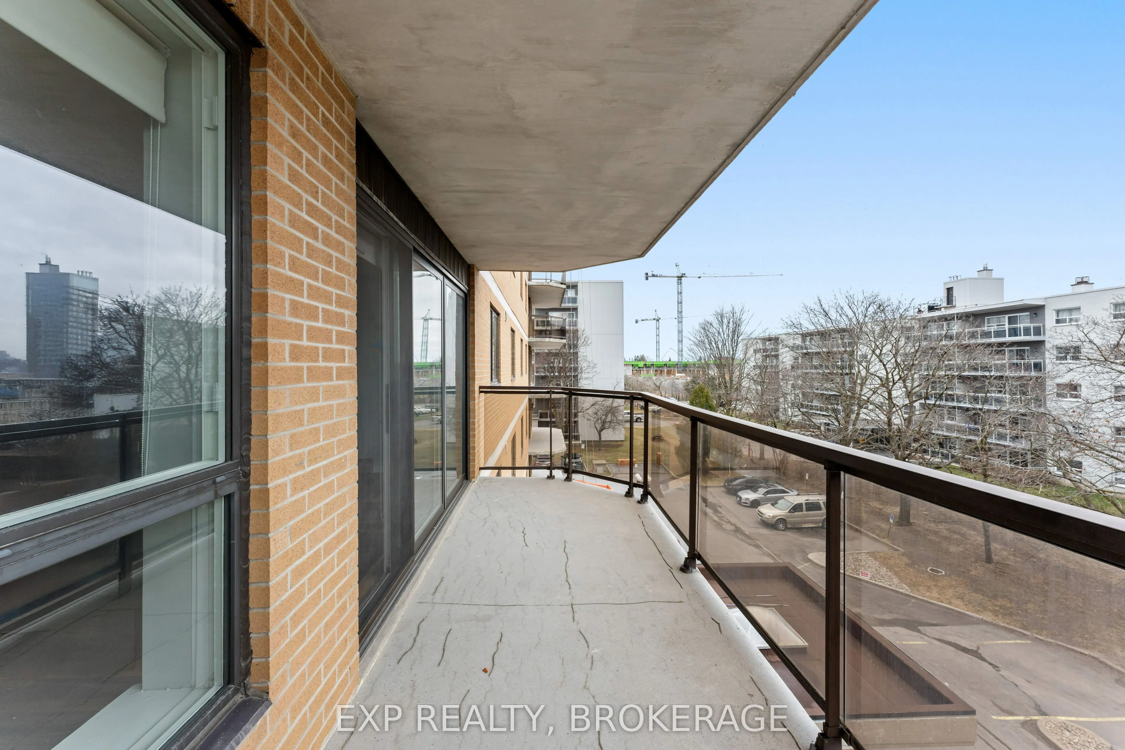 257 Bath Road #401