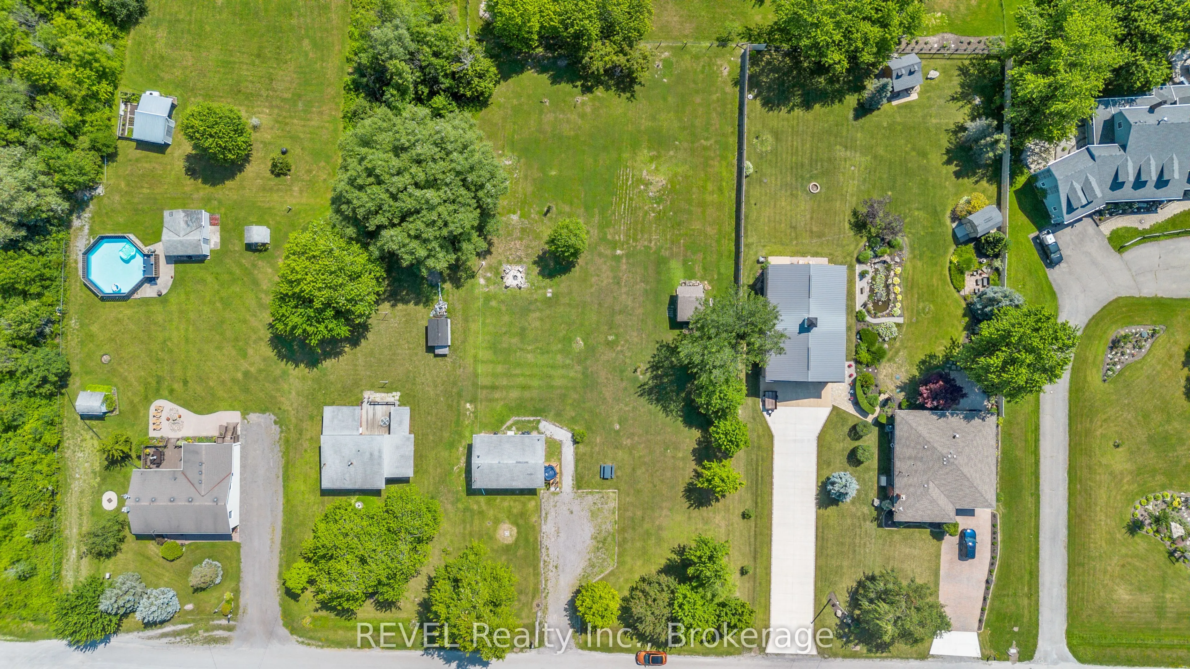 11817 SIDE ROAD 18 Road