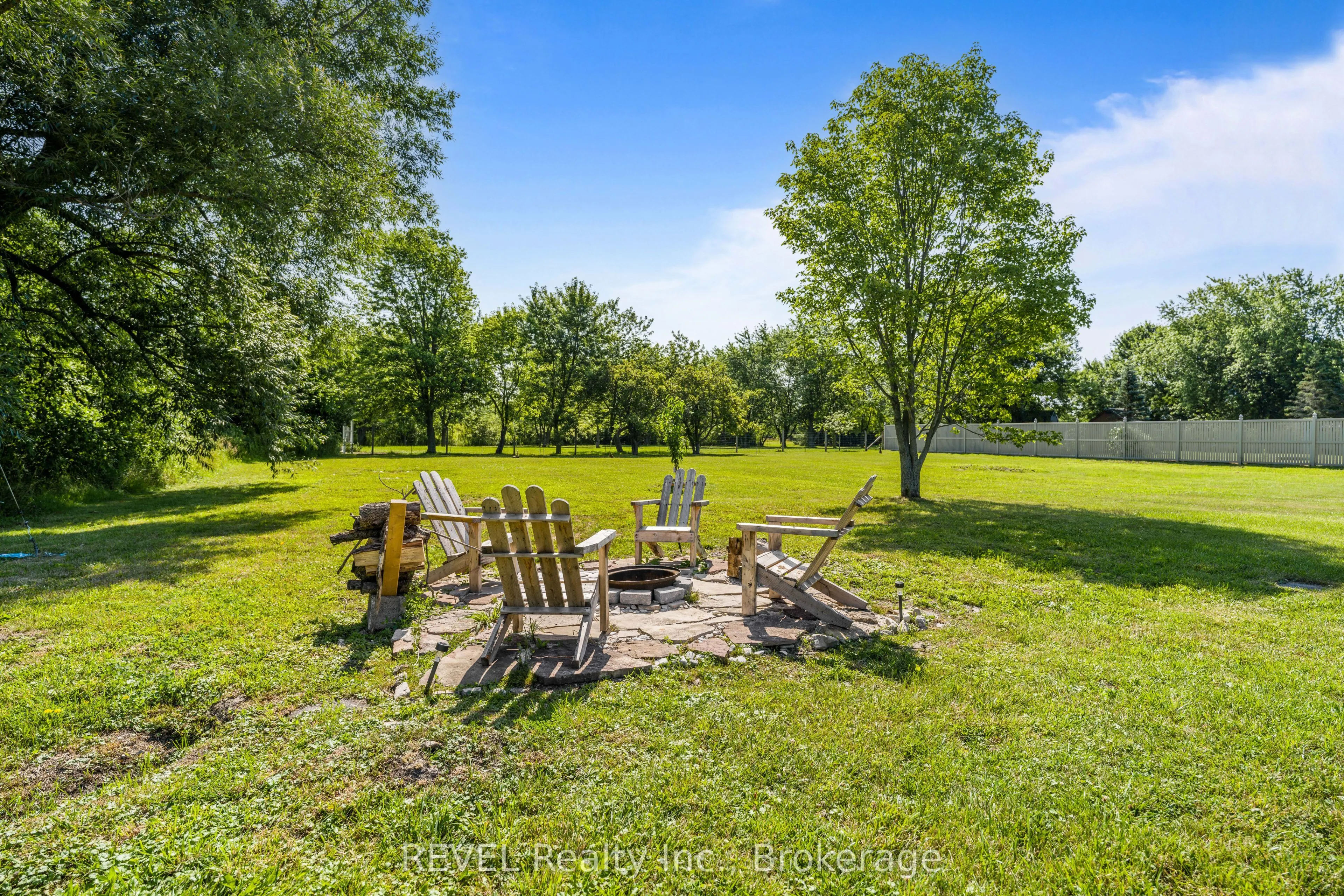 11817 SIDE ROAD 18 Road