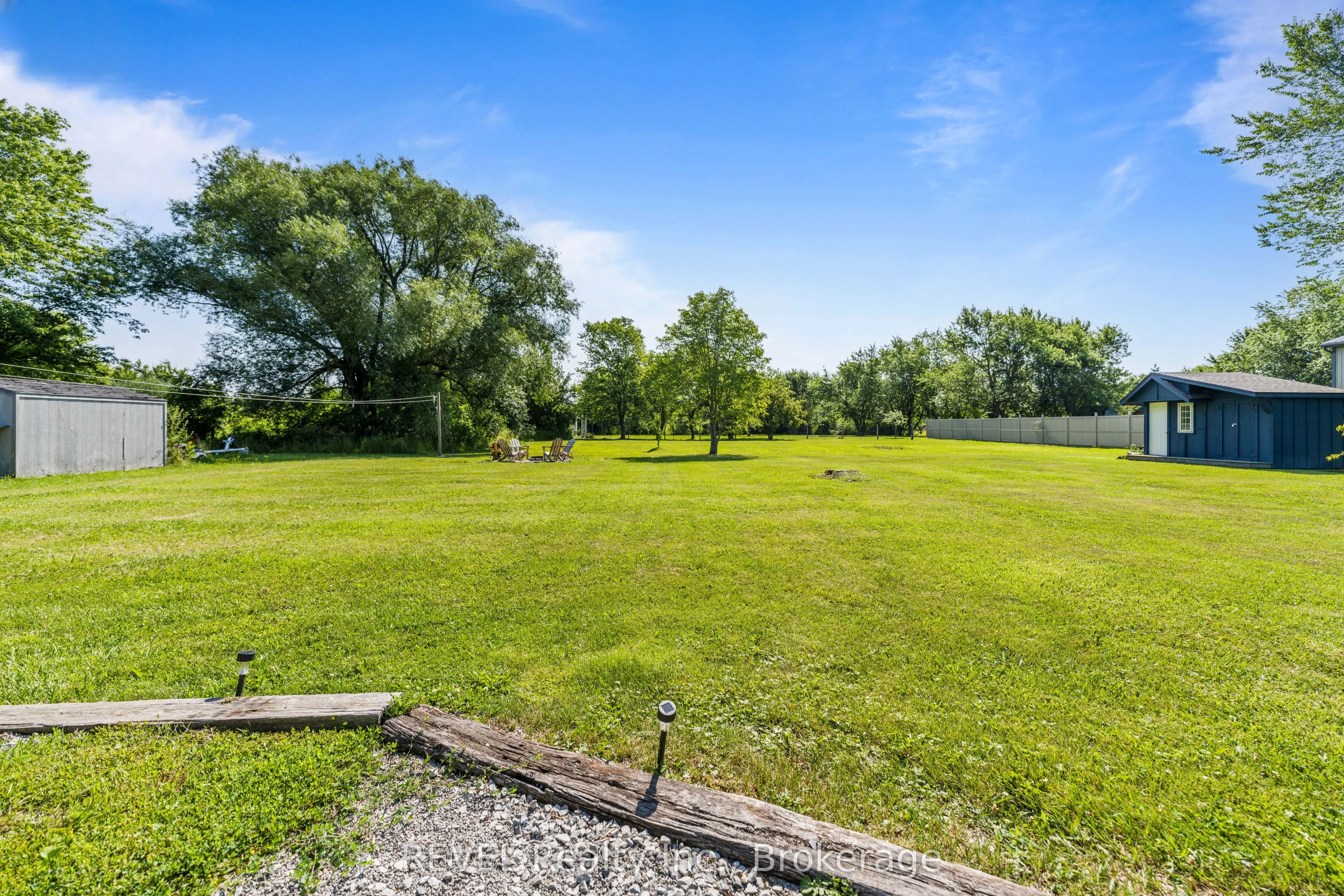 11817 SIDE ROAD 18 Road