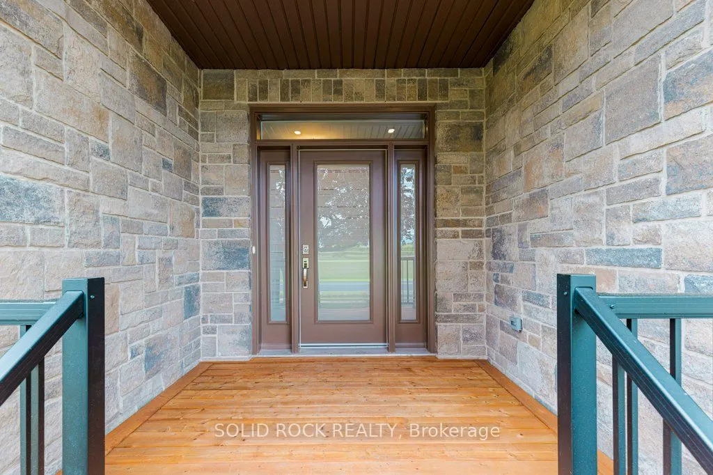 30 Lakeview Drive