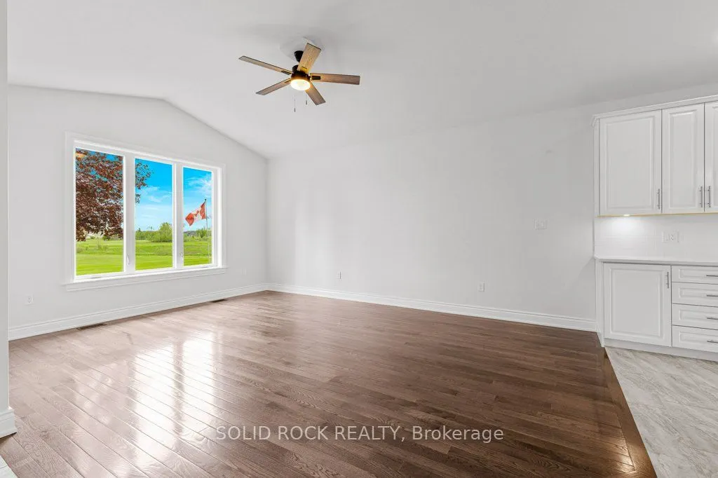 30 Lakeview Drive