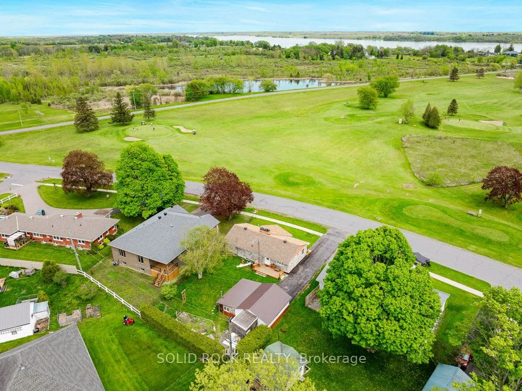 30 Lakeview Drive