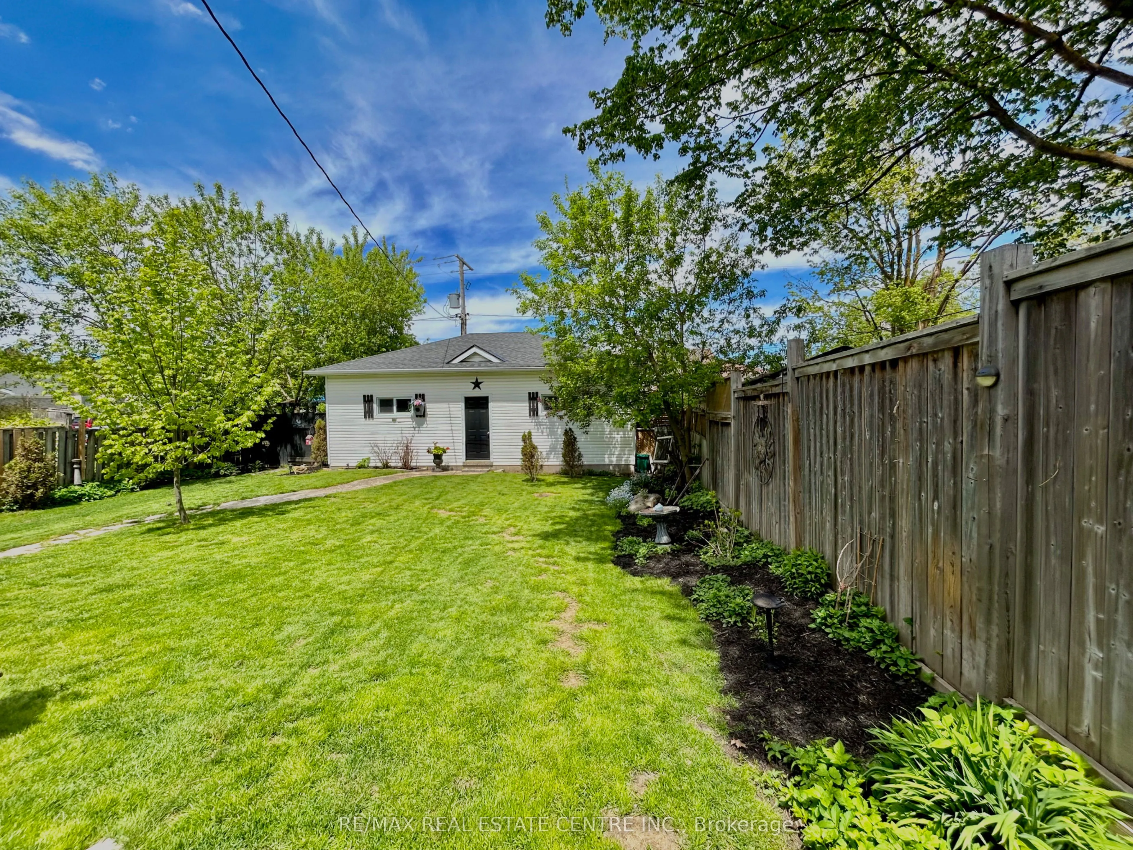 234 Main St Street E