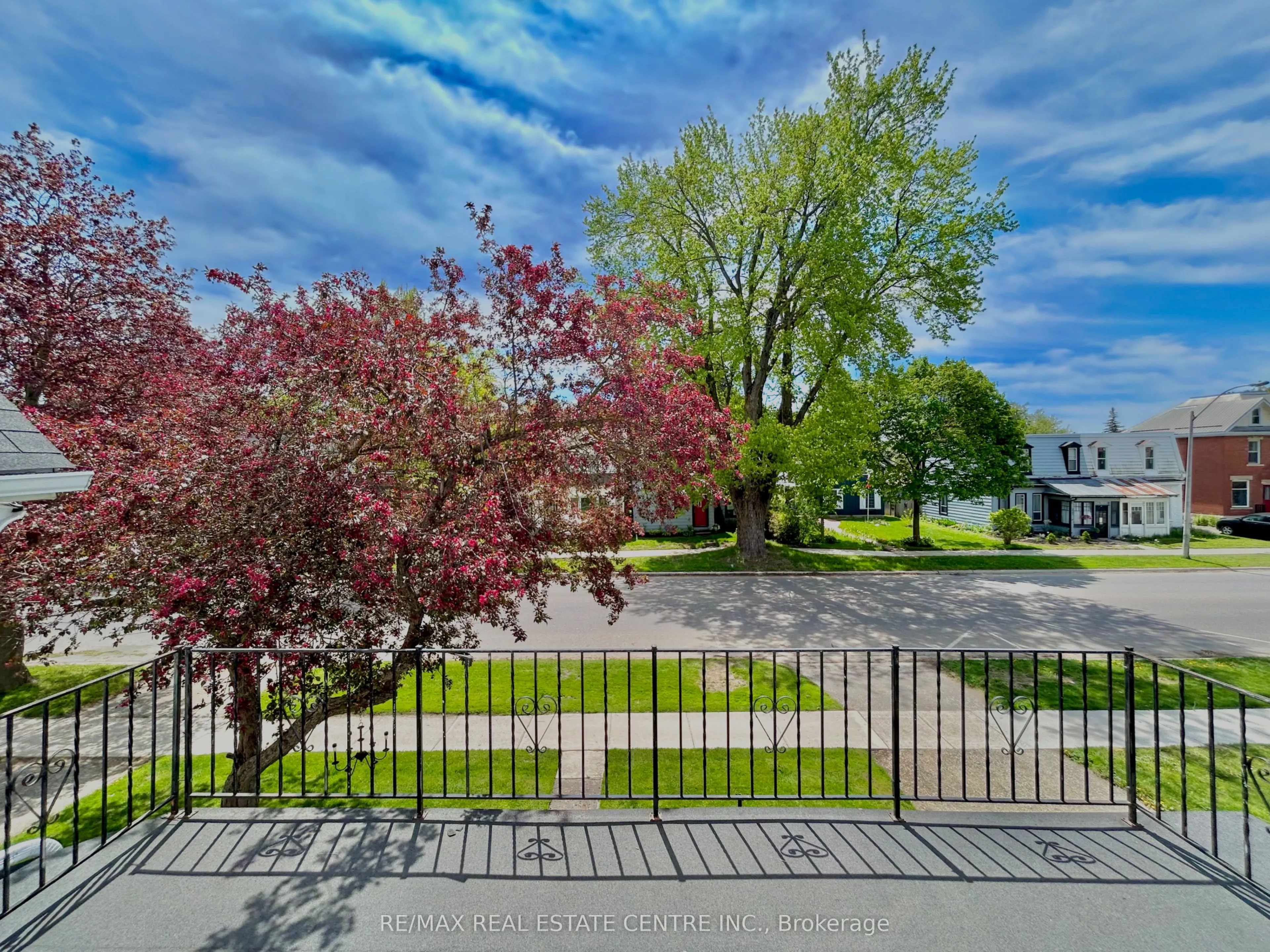 234 Main St Street E