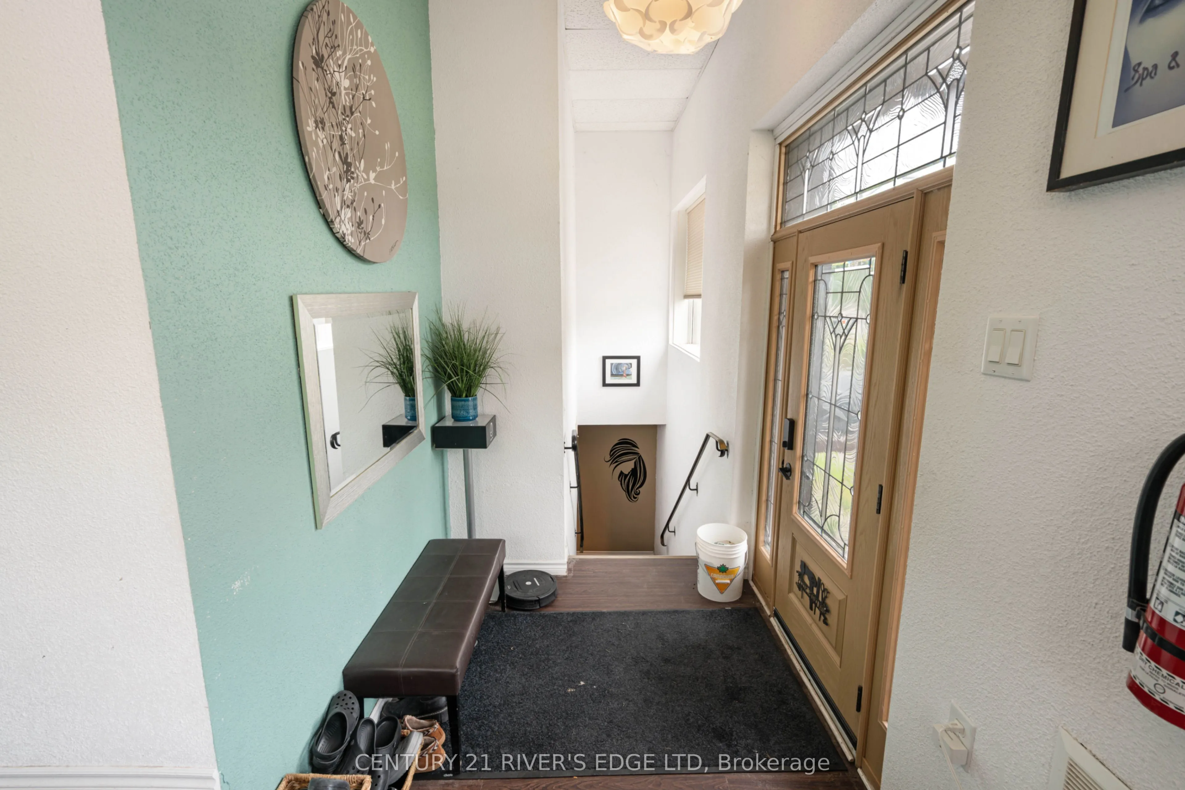 4 SCHOFIELD Avenue