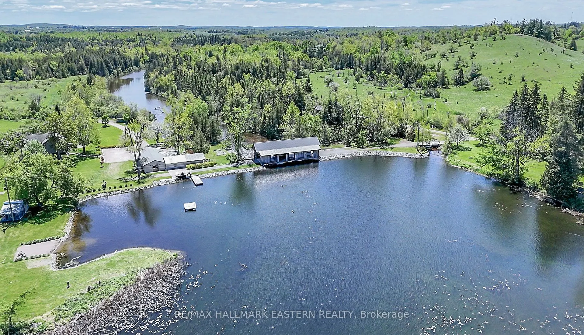 551 & 565 Cooney Island Road E