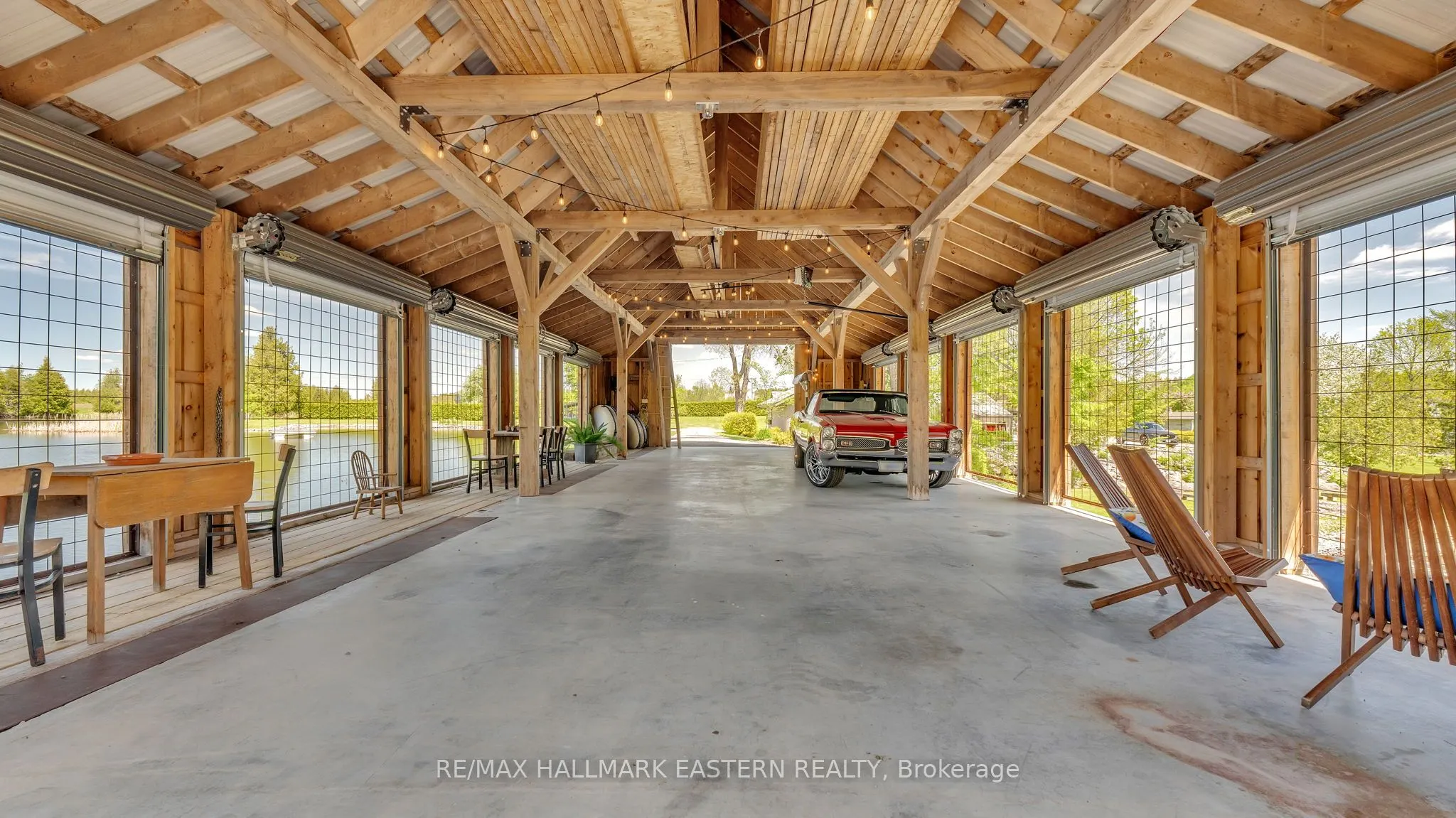 551 & 565 Cooney Island Road E