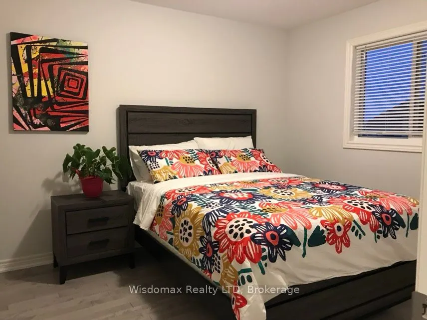 15 WINTERBERRY Boulevard