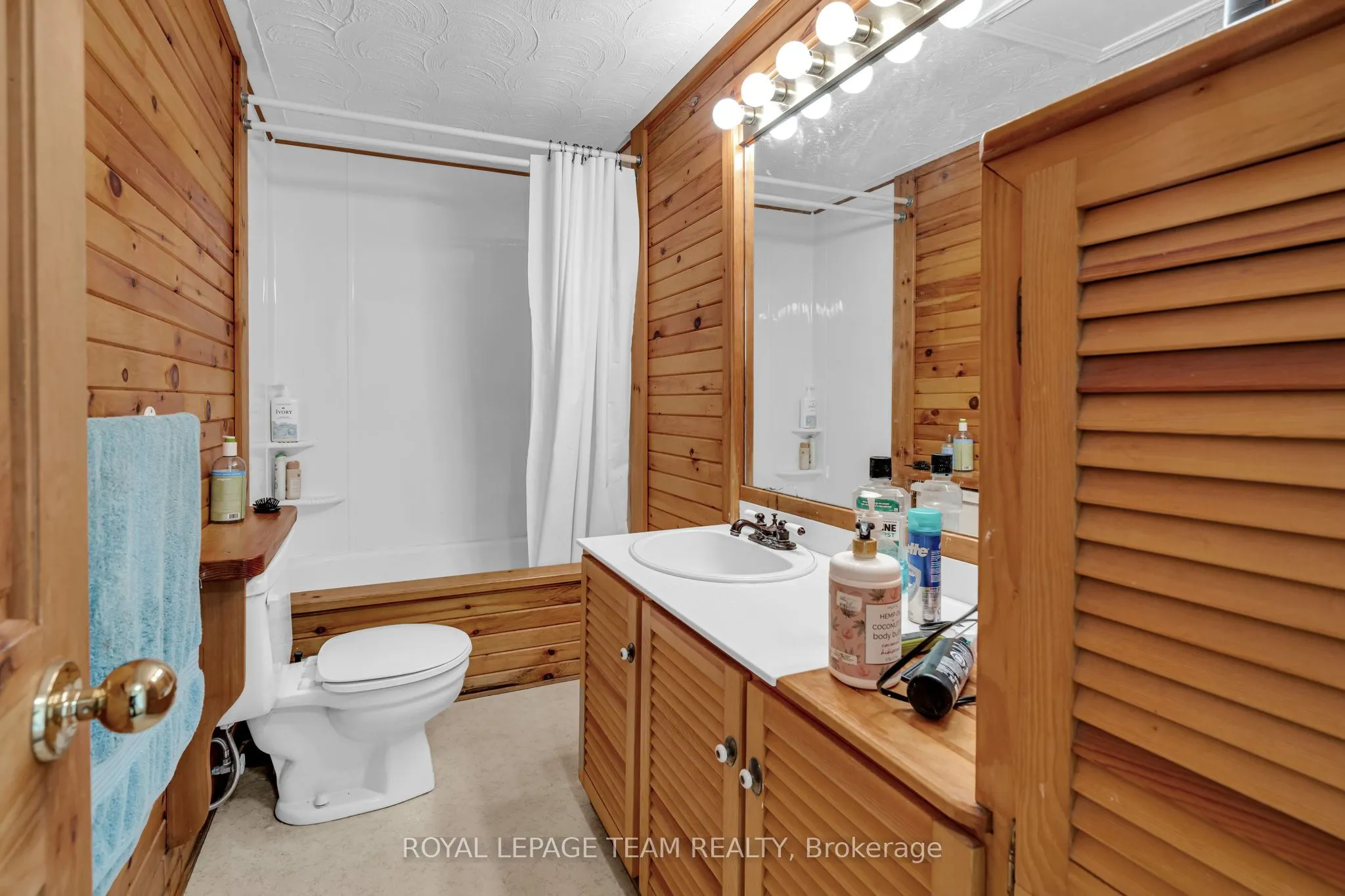 2322 Summerside Drive