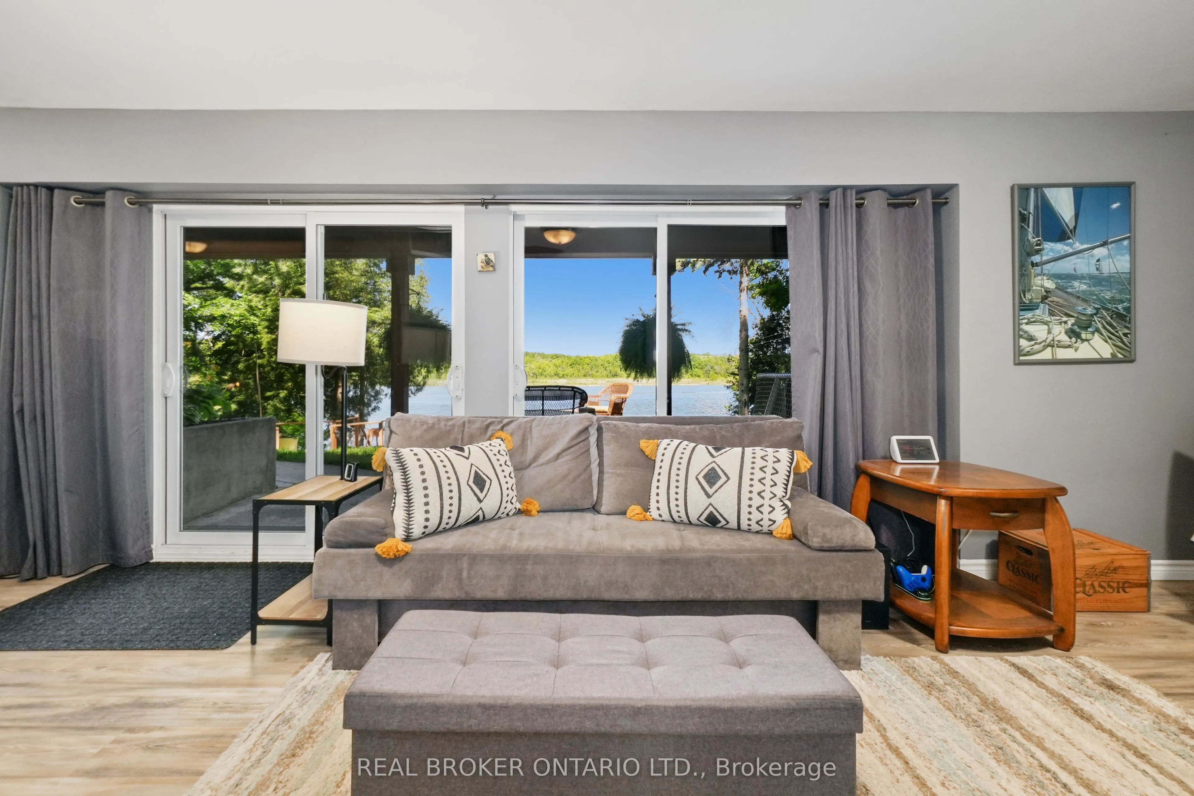 102 Fleming Bay Road N