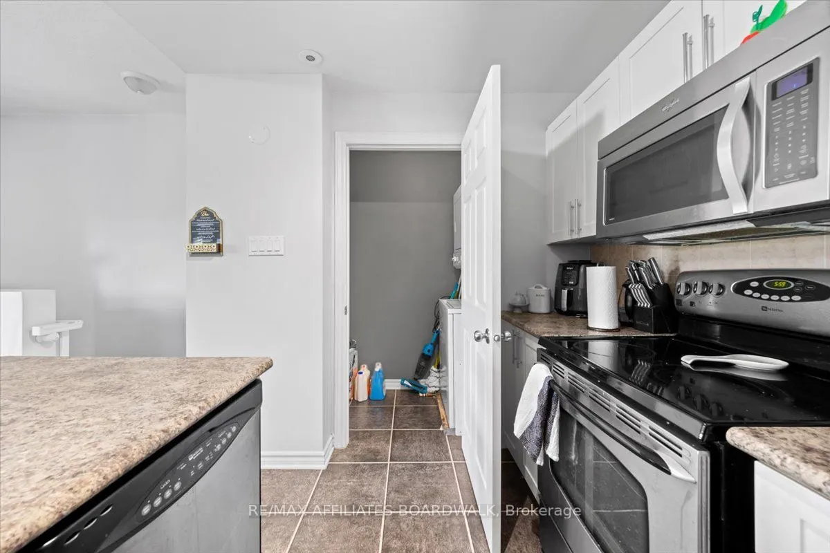 241 Crestway Crescent Drive, #I