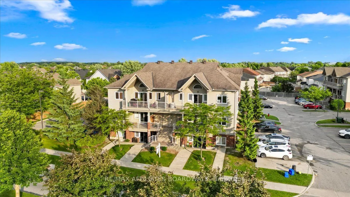 241 Crestway Crescent Drive, #I