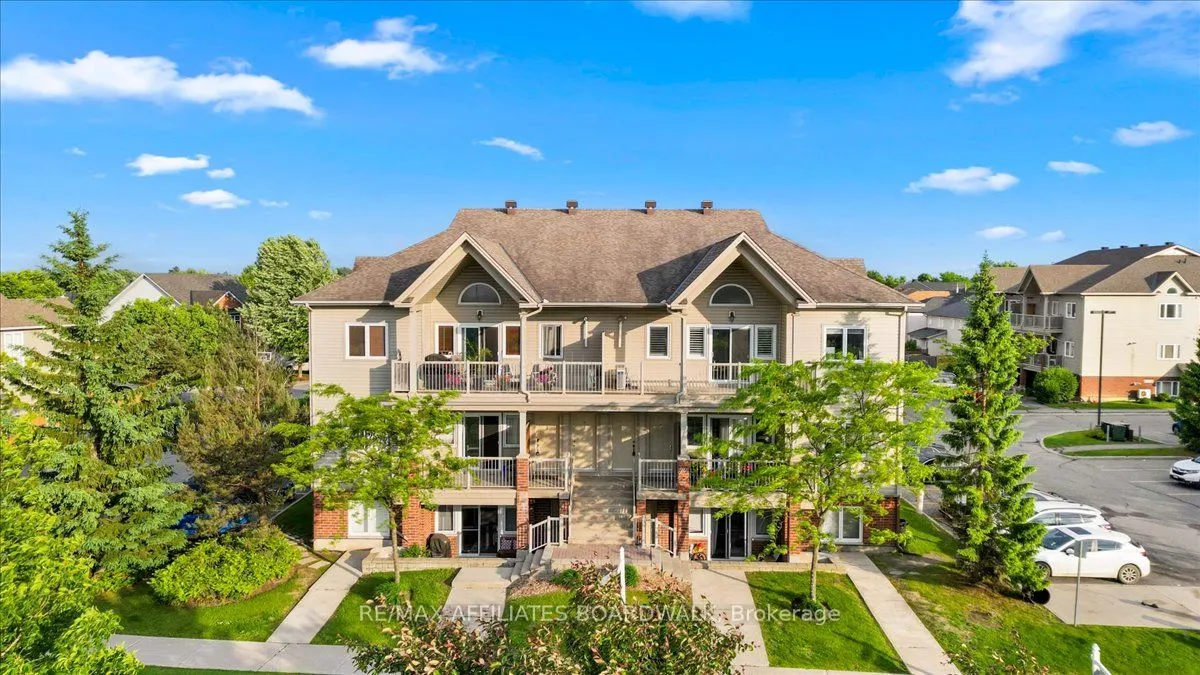 241 Crestway Crescent Drive, #I
