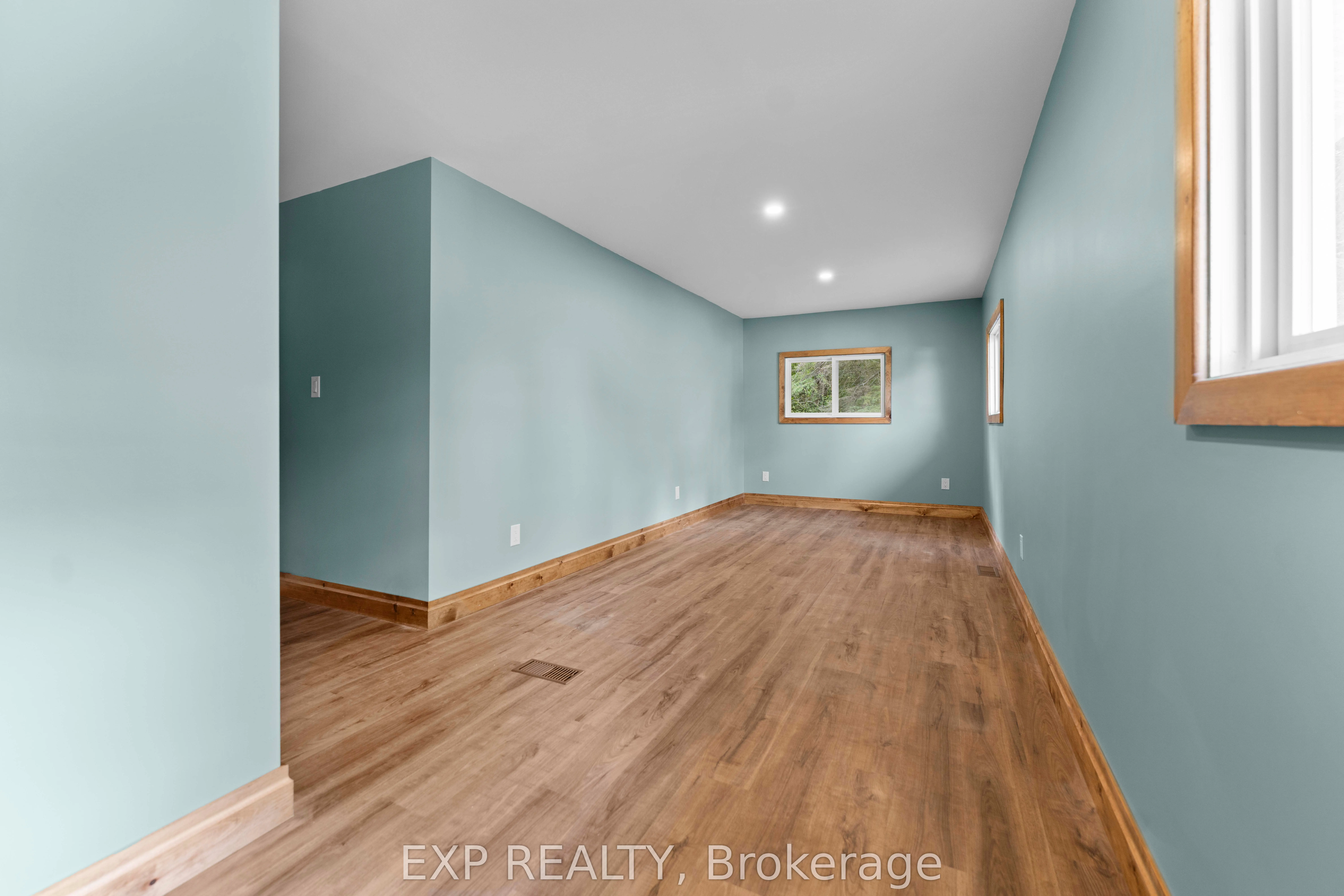 371 John Street