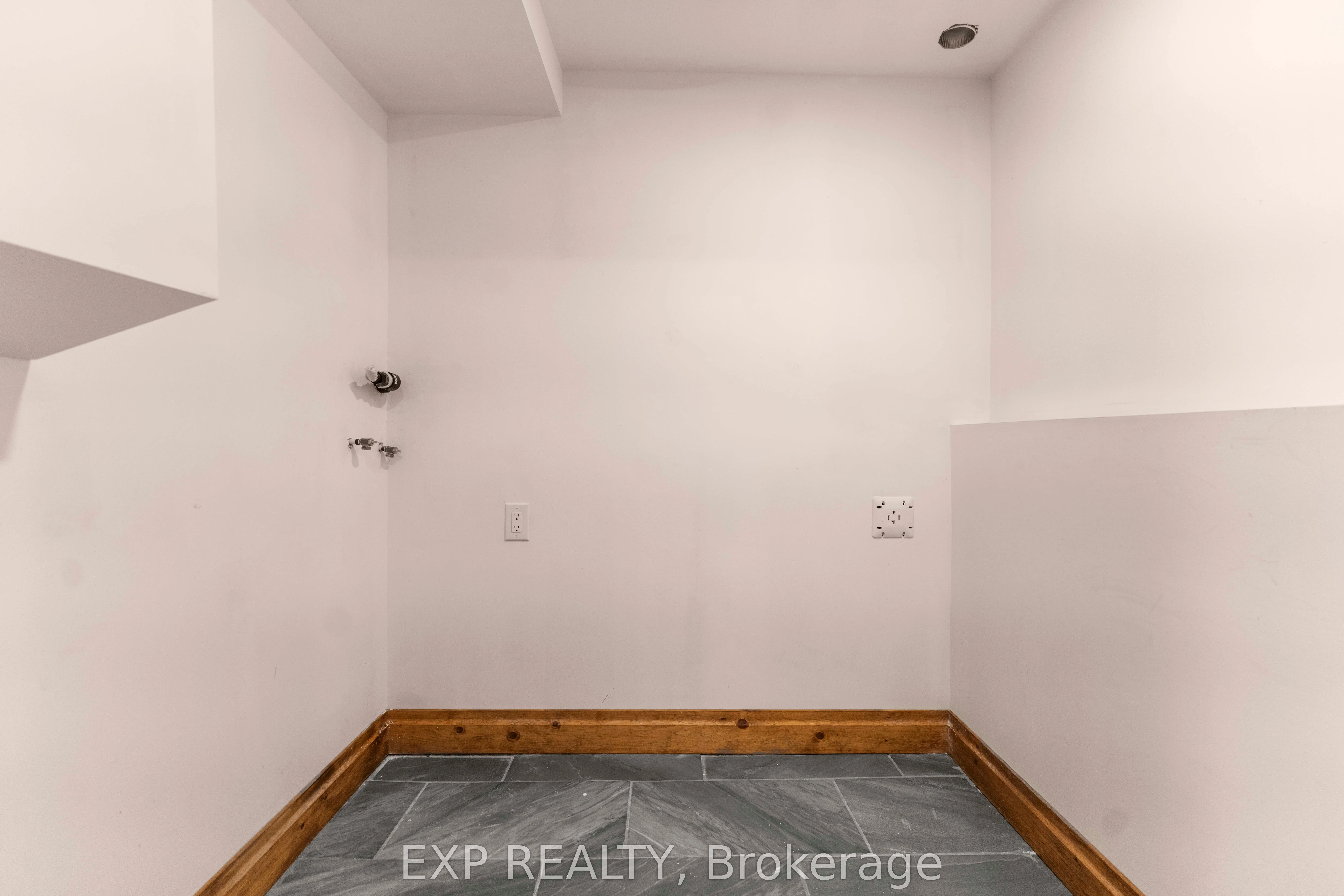 371 John Street