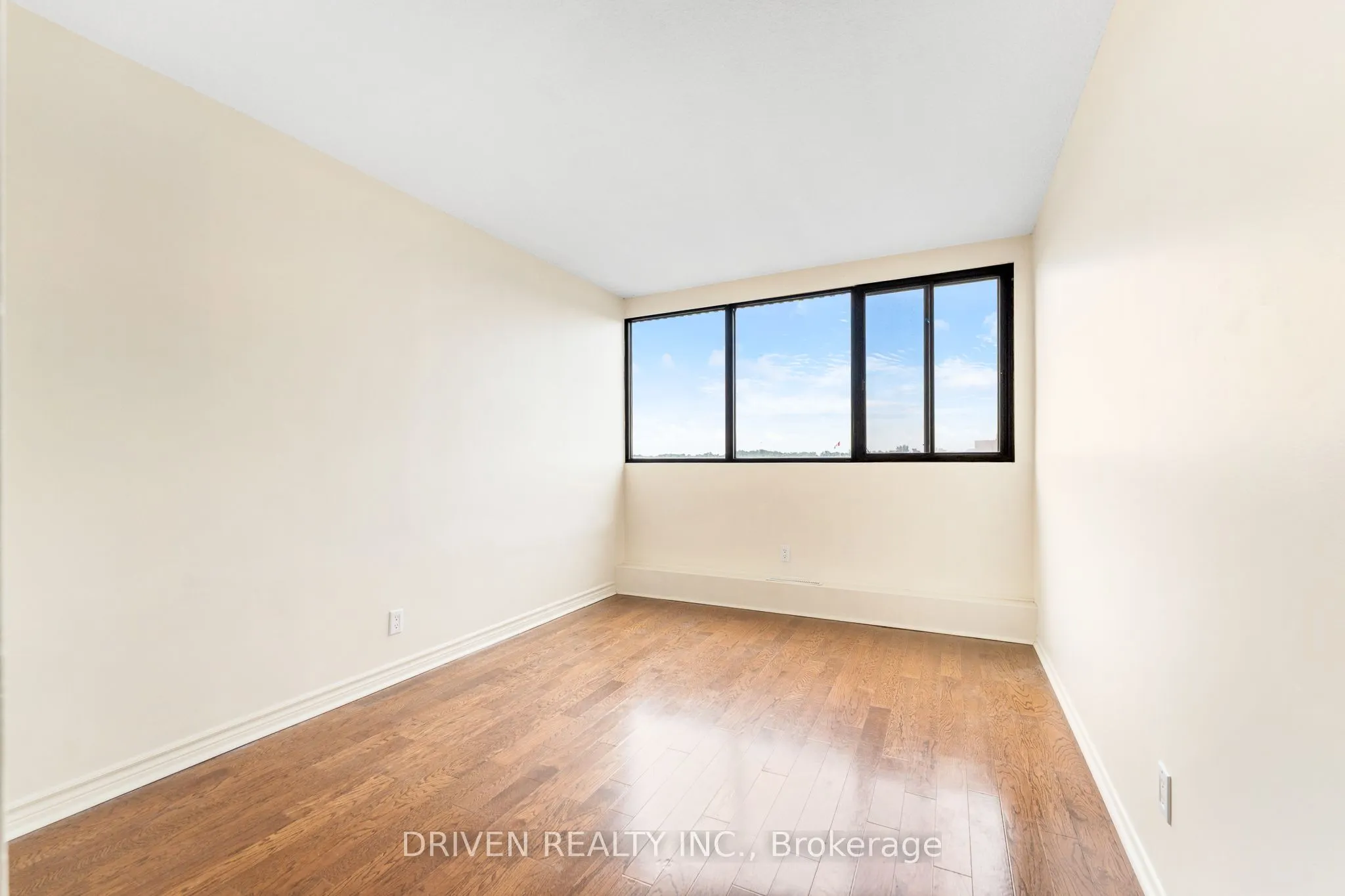 1285 Cahill Drive, #803