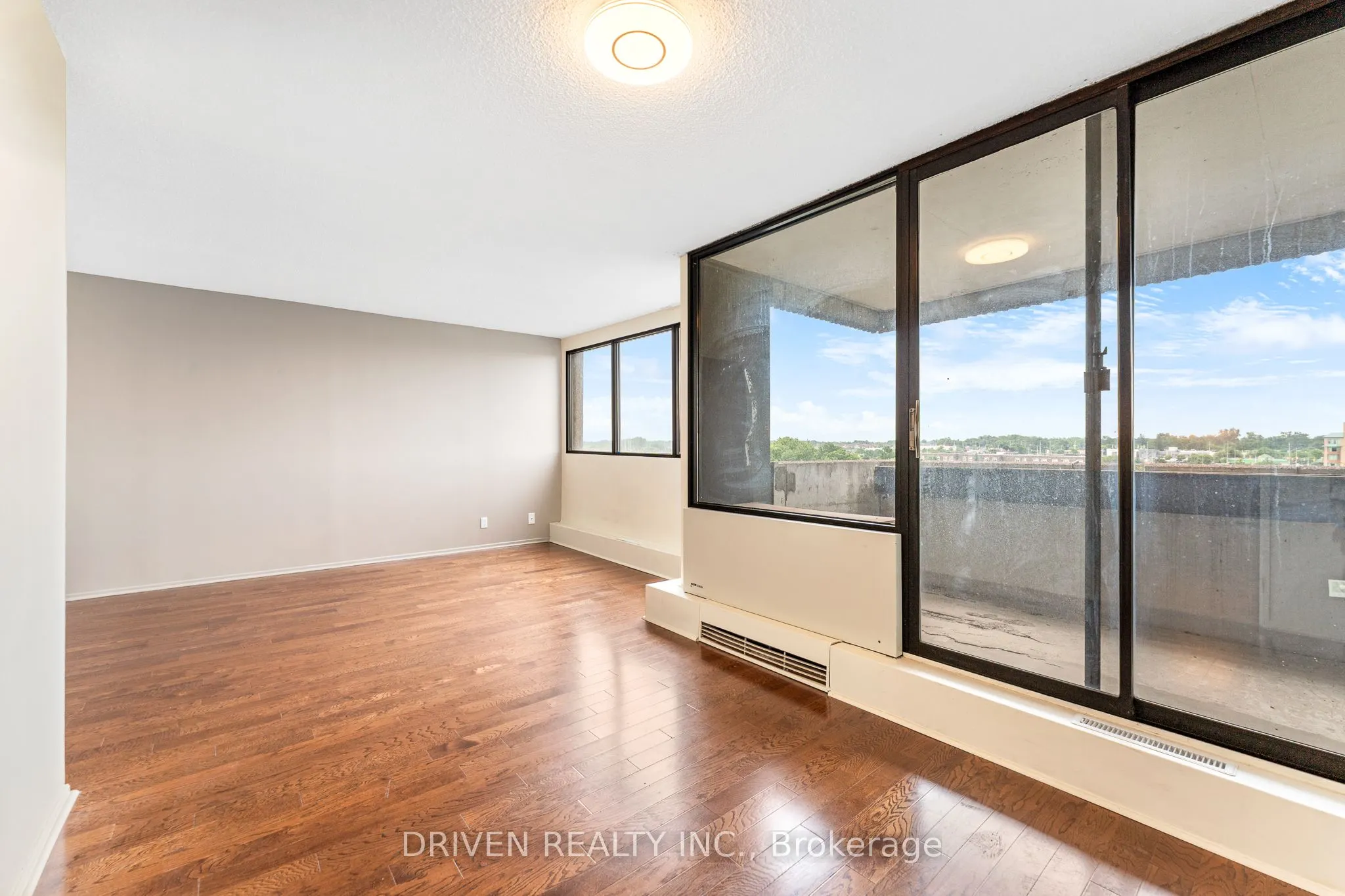 1285 Cahill Drive, #803