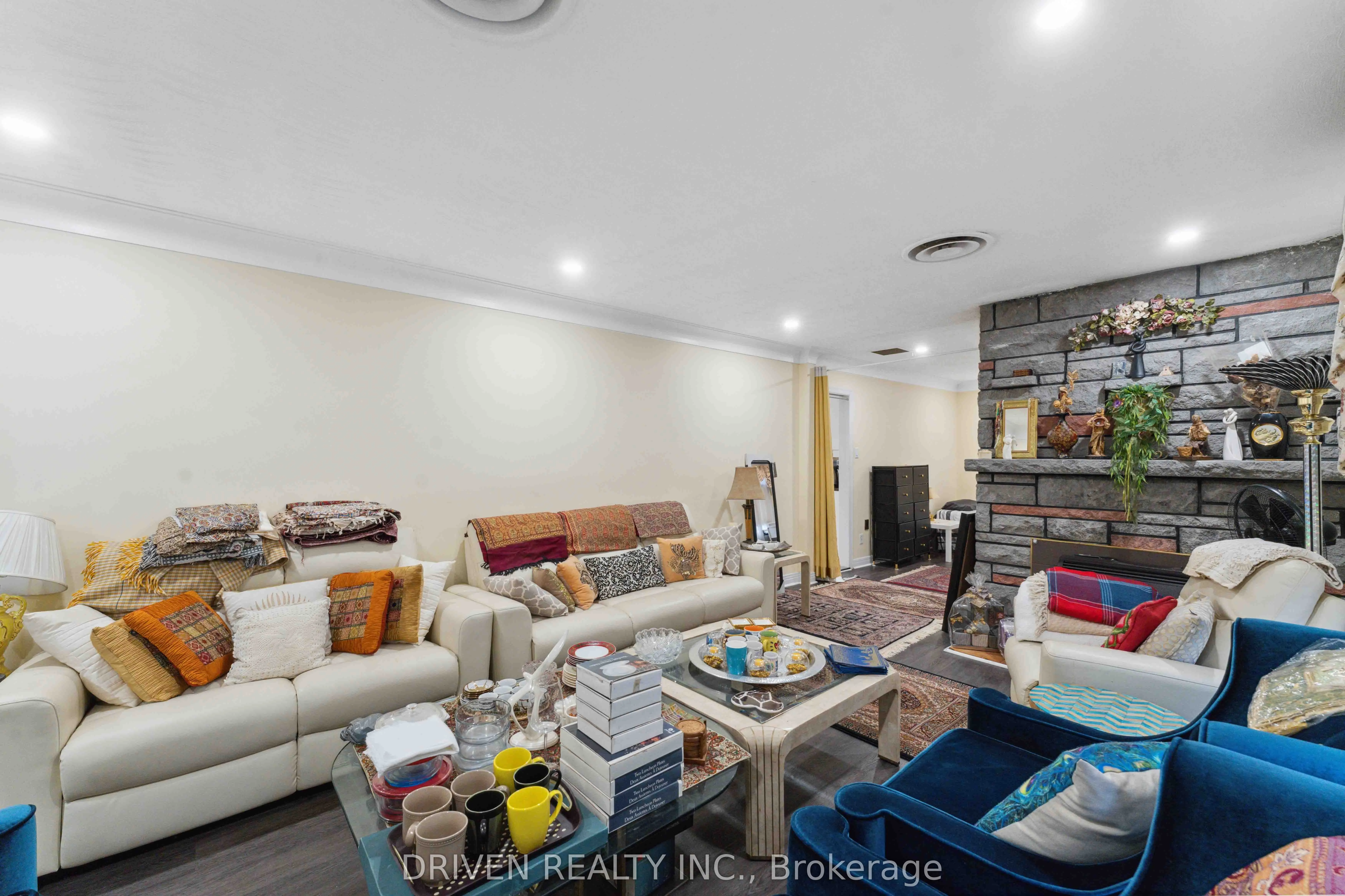 1266 Walkley Road