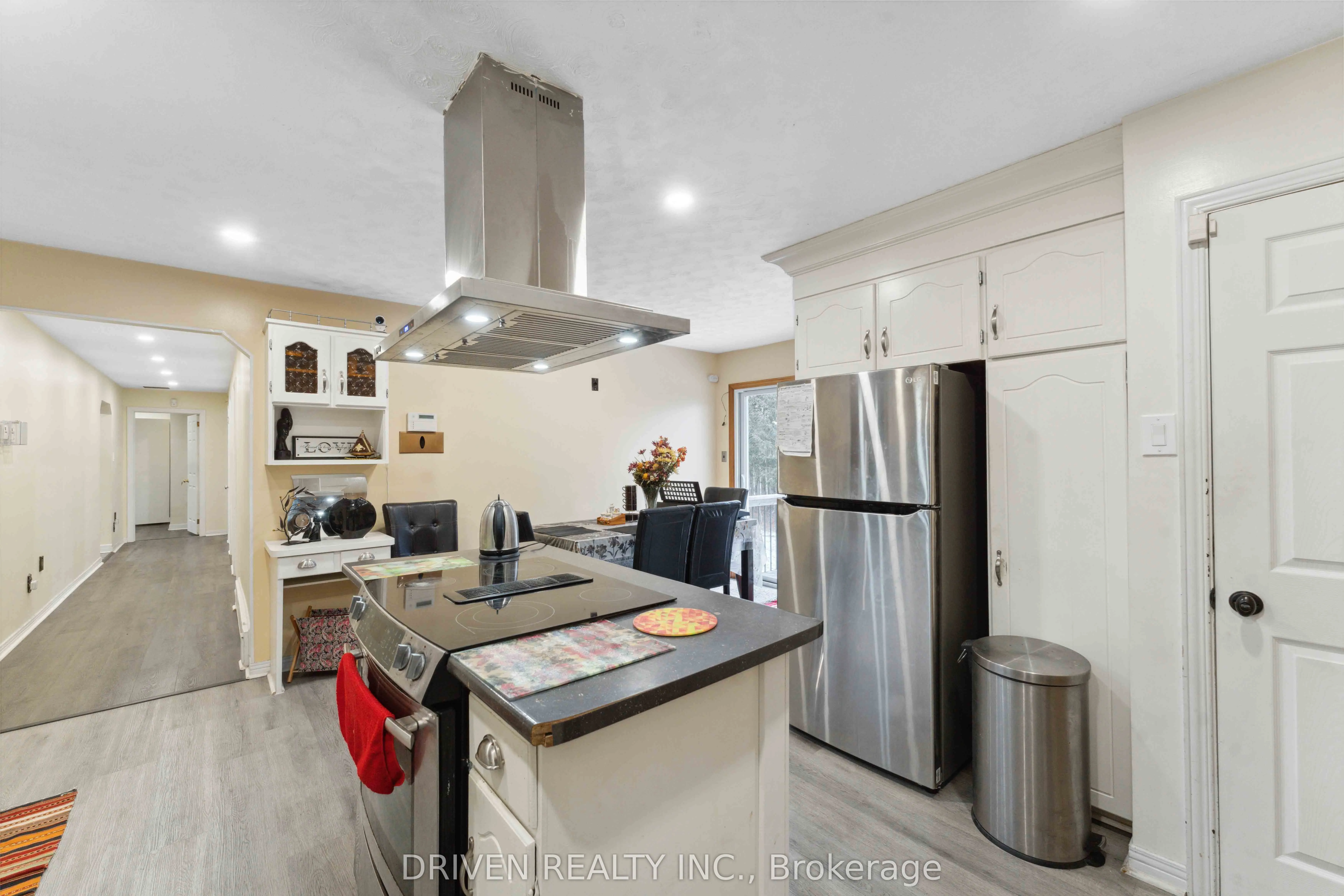 1266 Walkley Road