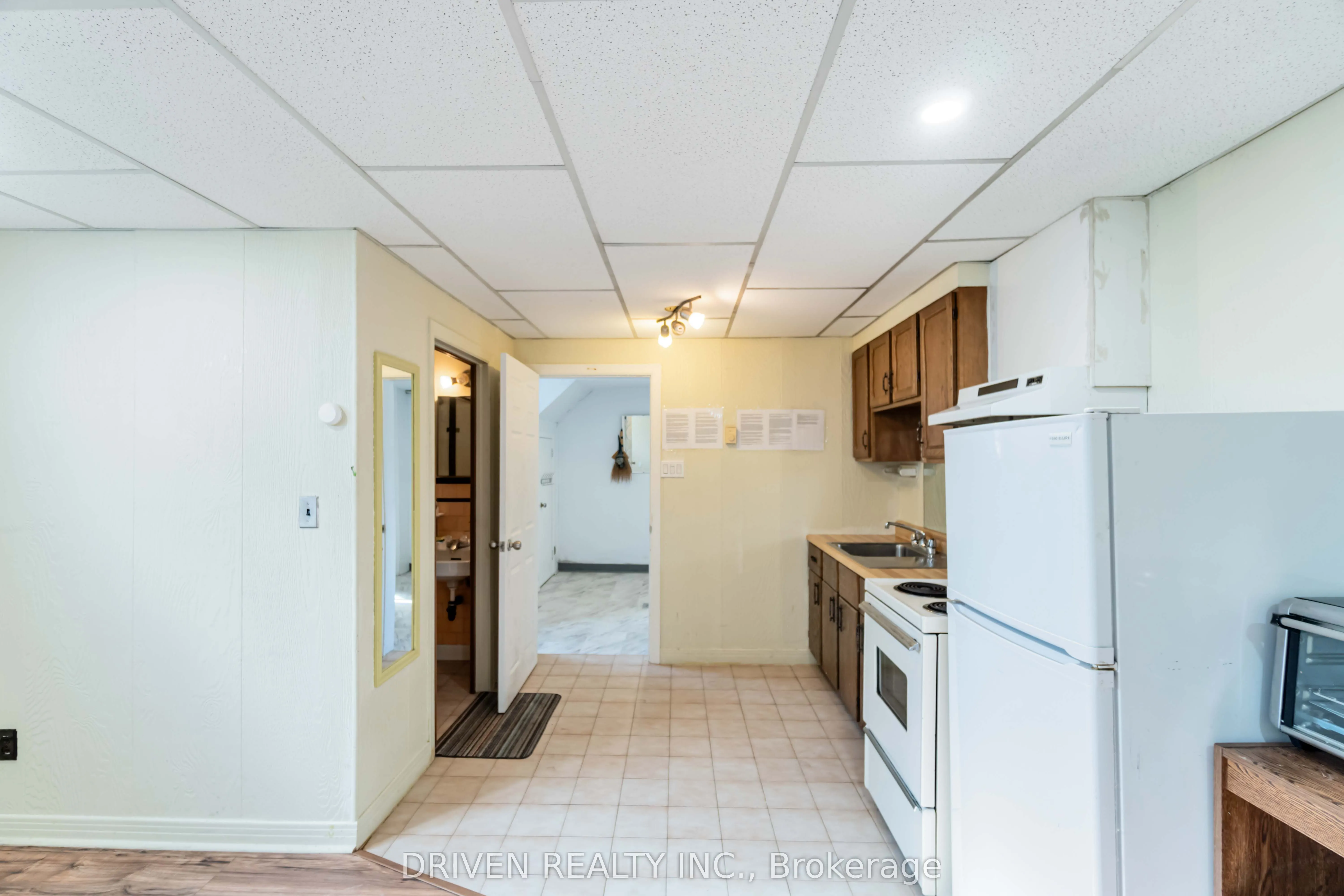 1266 Walkley Road
