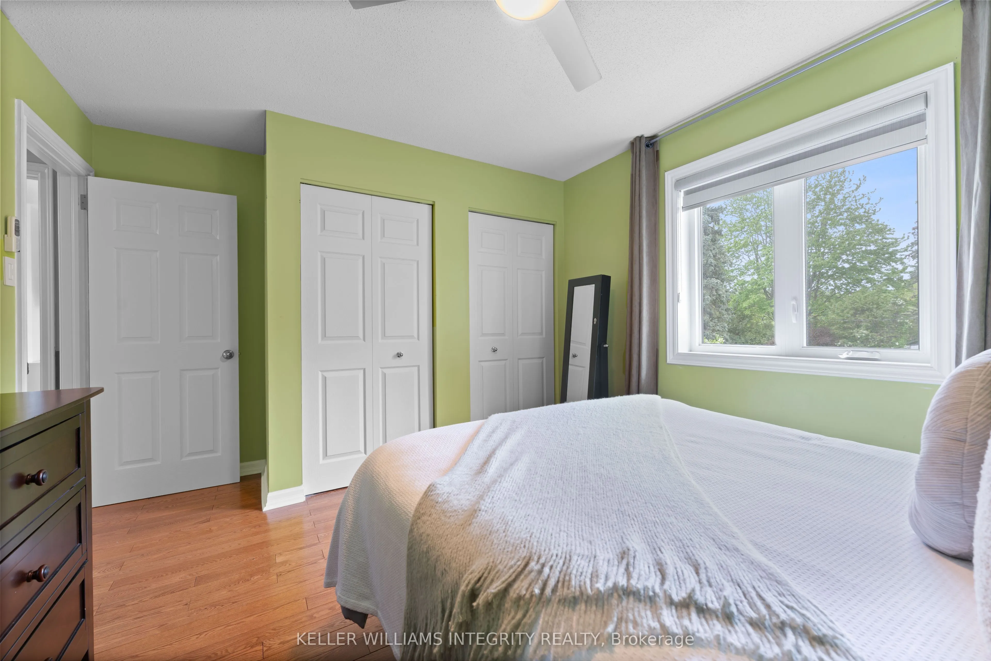 1893 Rideau Road