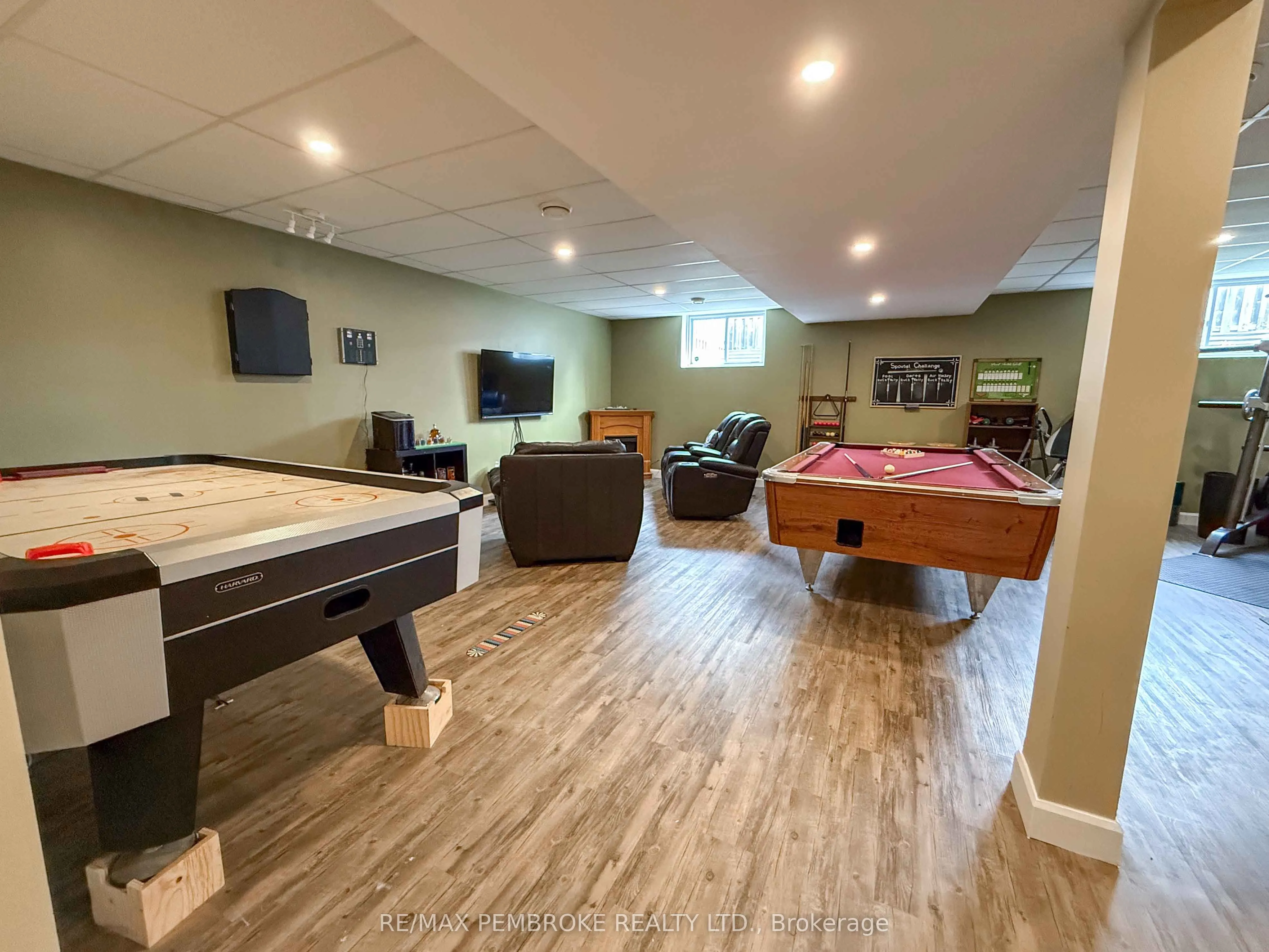 2 Marquis Drive
