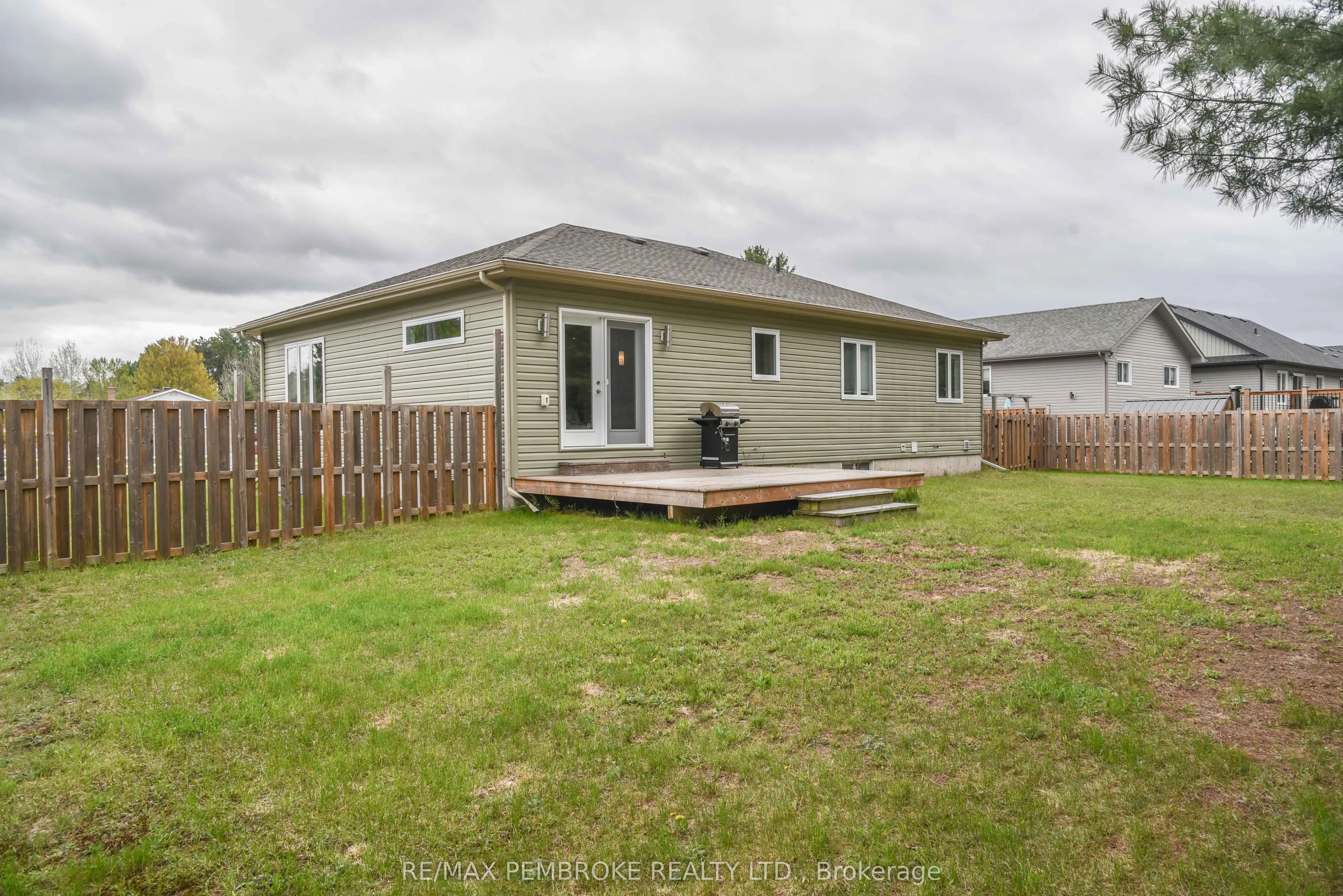 2 Marquis Drive