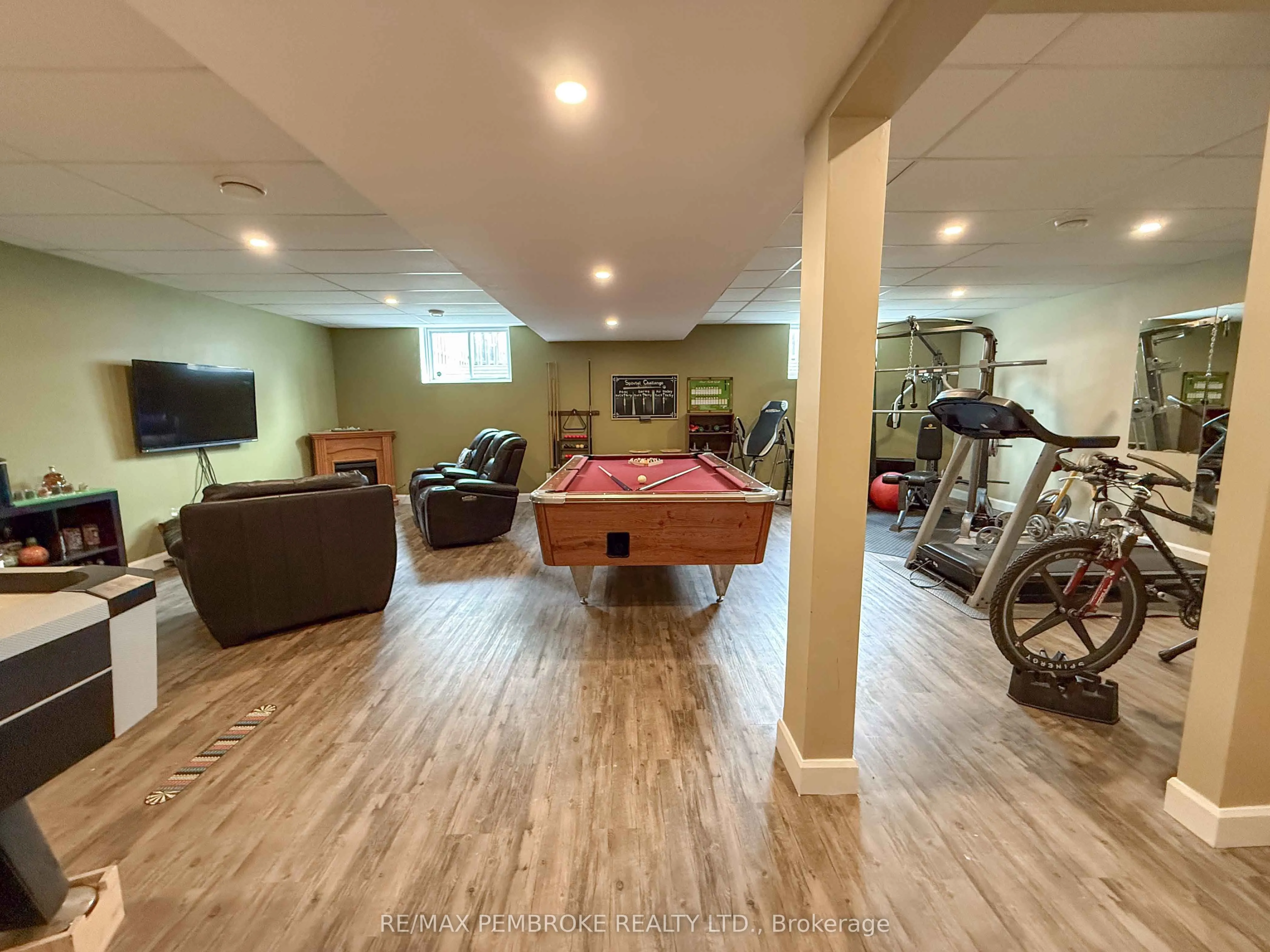 2 Marquis Drive