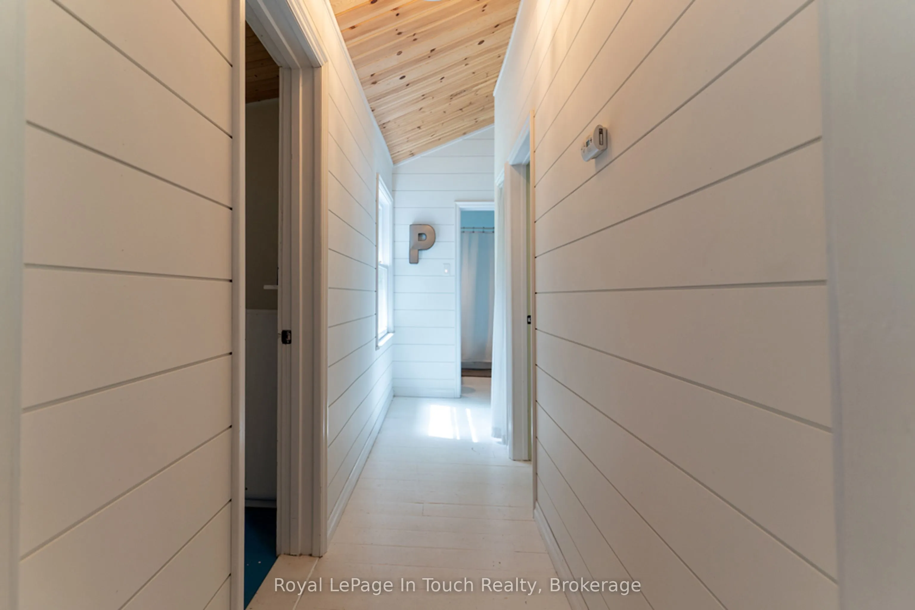 15052 Georgian Bay Shore