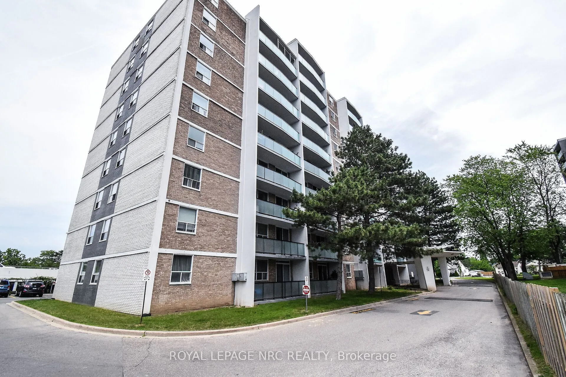 359 Geneva Street, #904