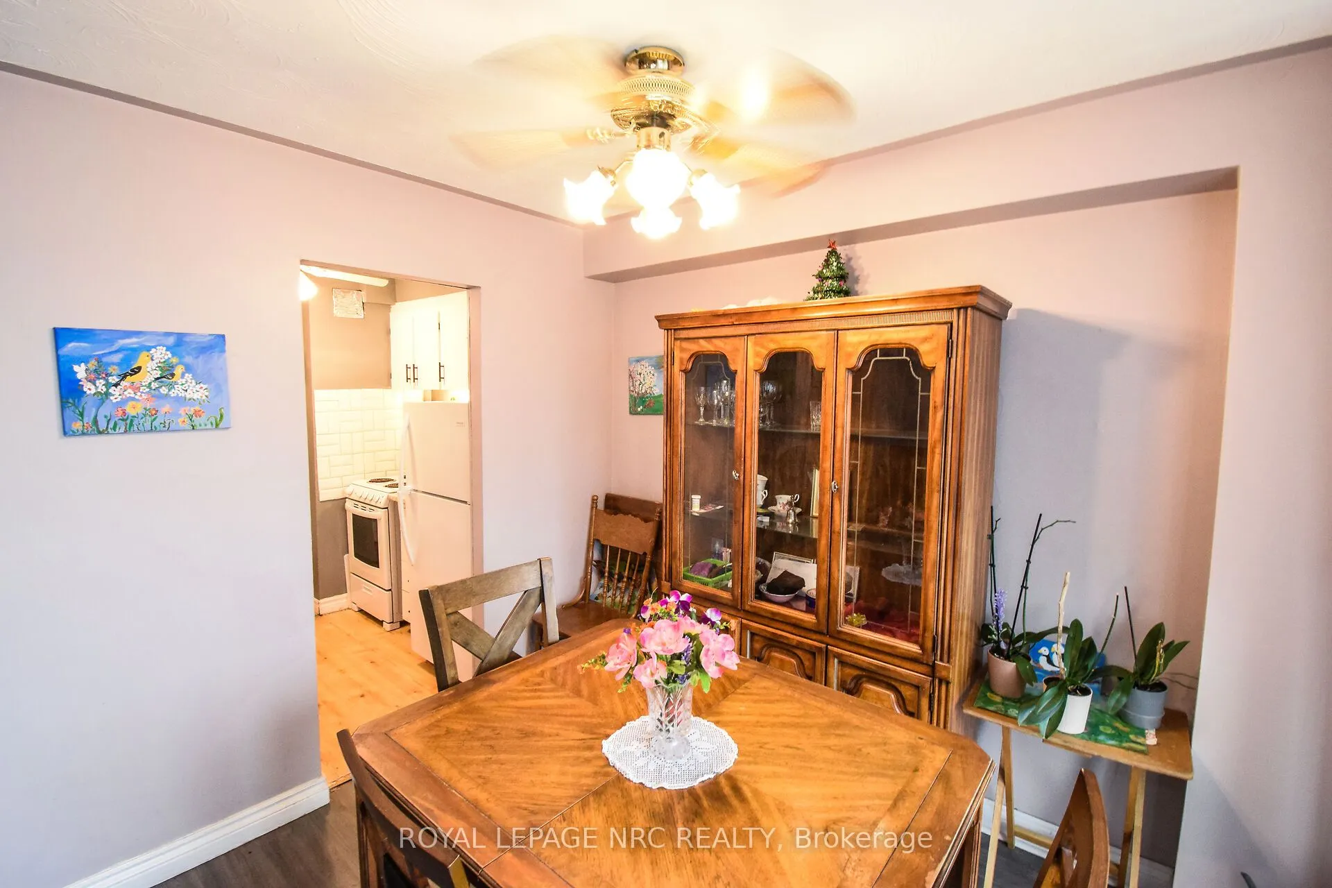 359 Geneva Street, #904