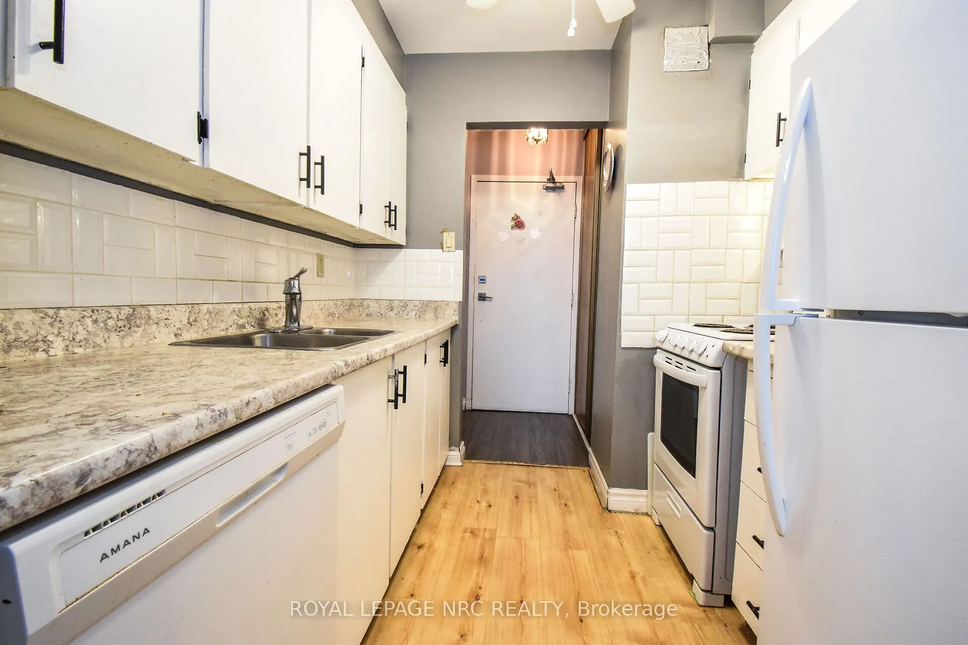 359 Geneva Street, #904