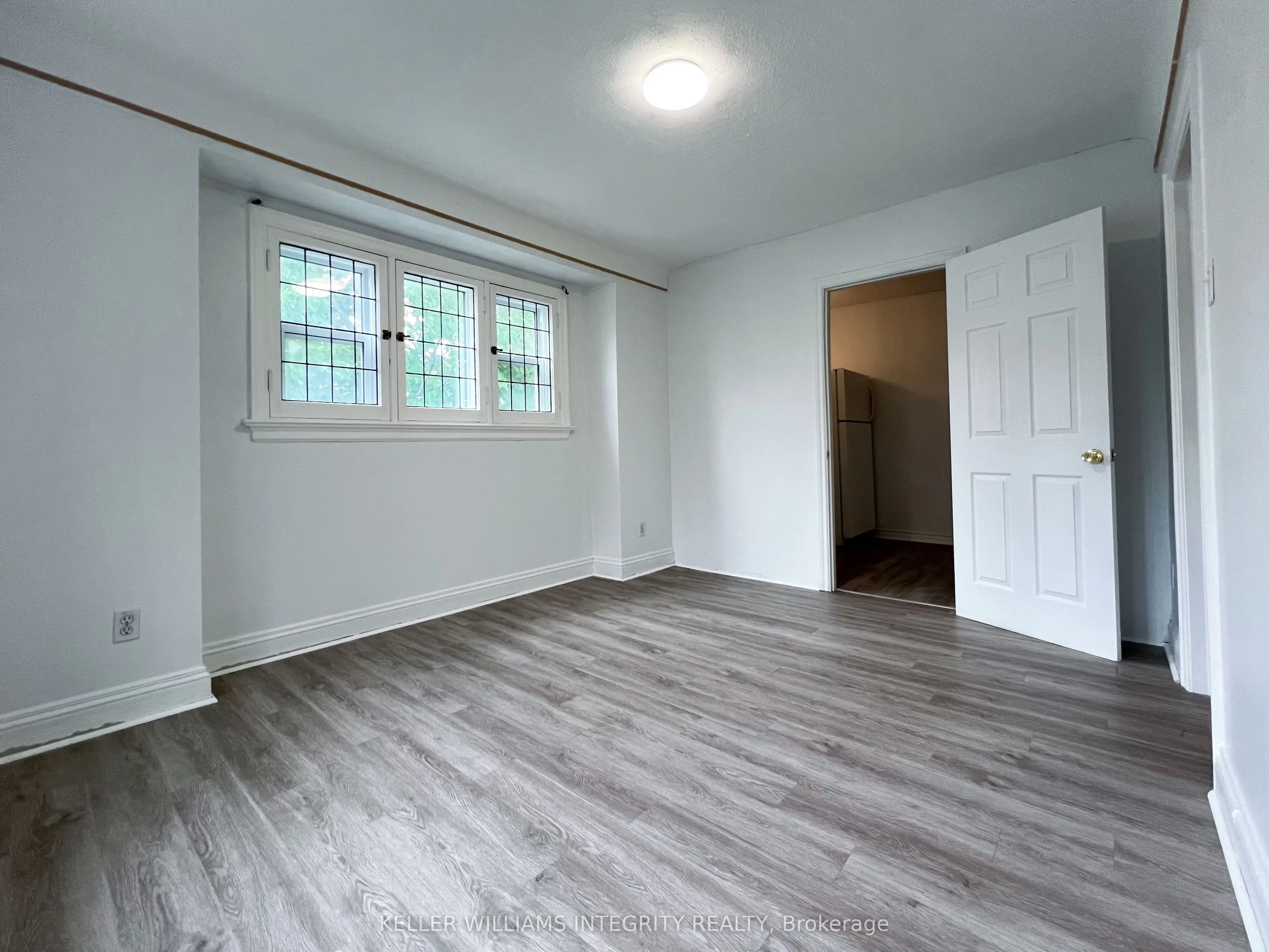831 Bronson Avenue, #3