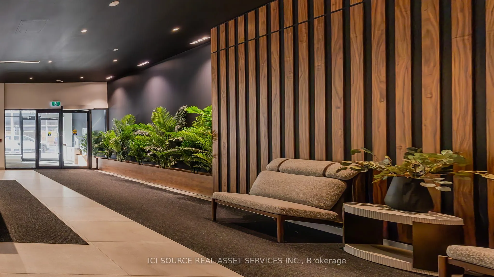 340 Queen Street, #1110