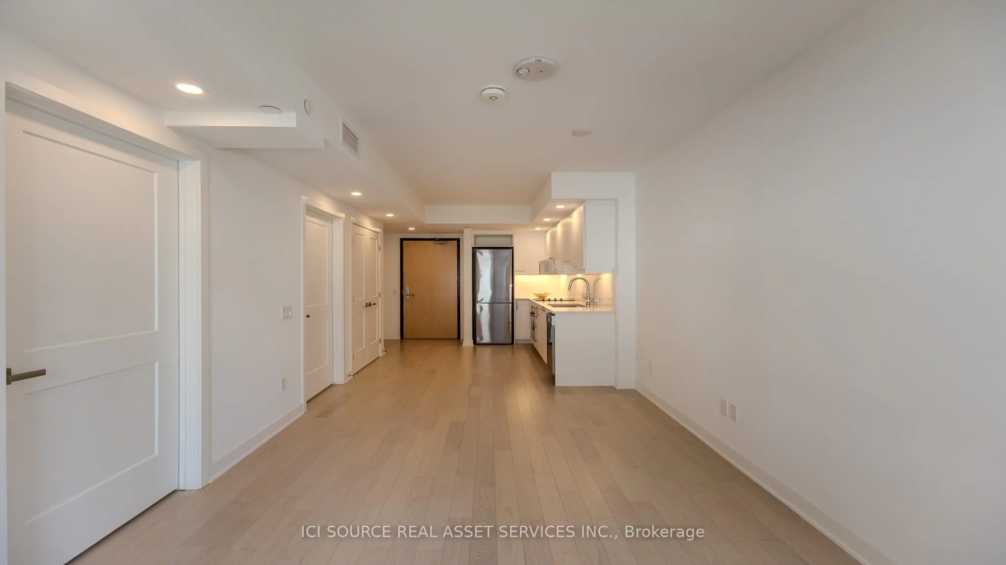 340 Queen Street, #1110