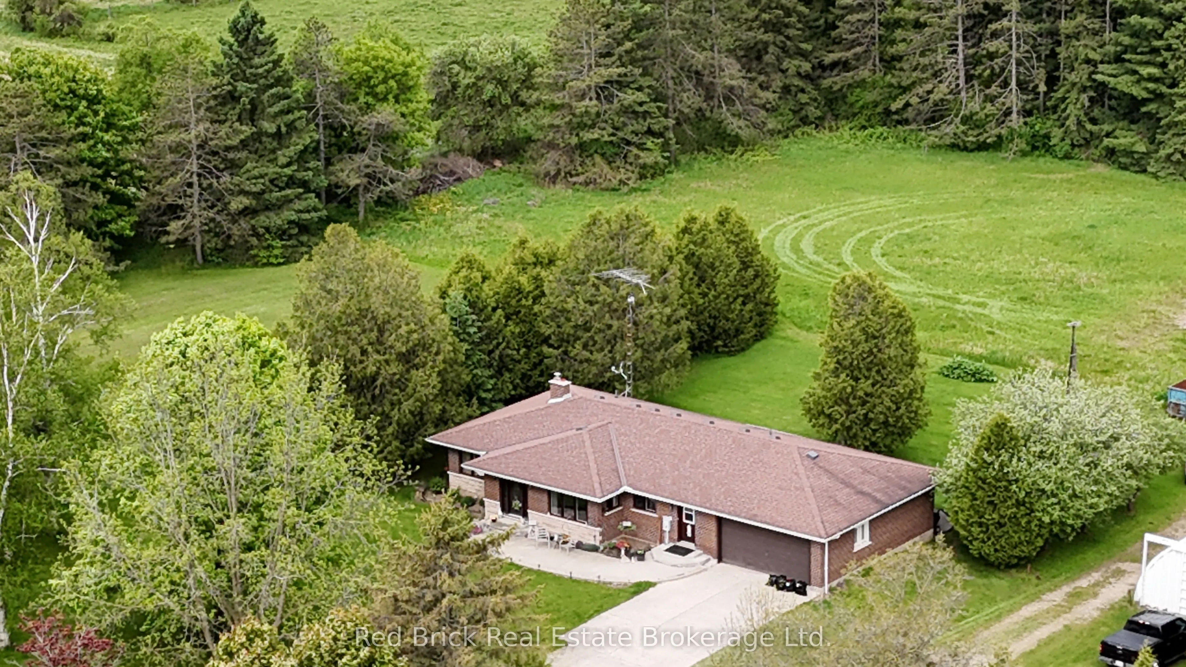 8758 Wellington Rd 124 Road
