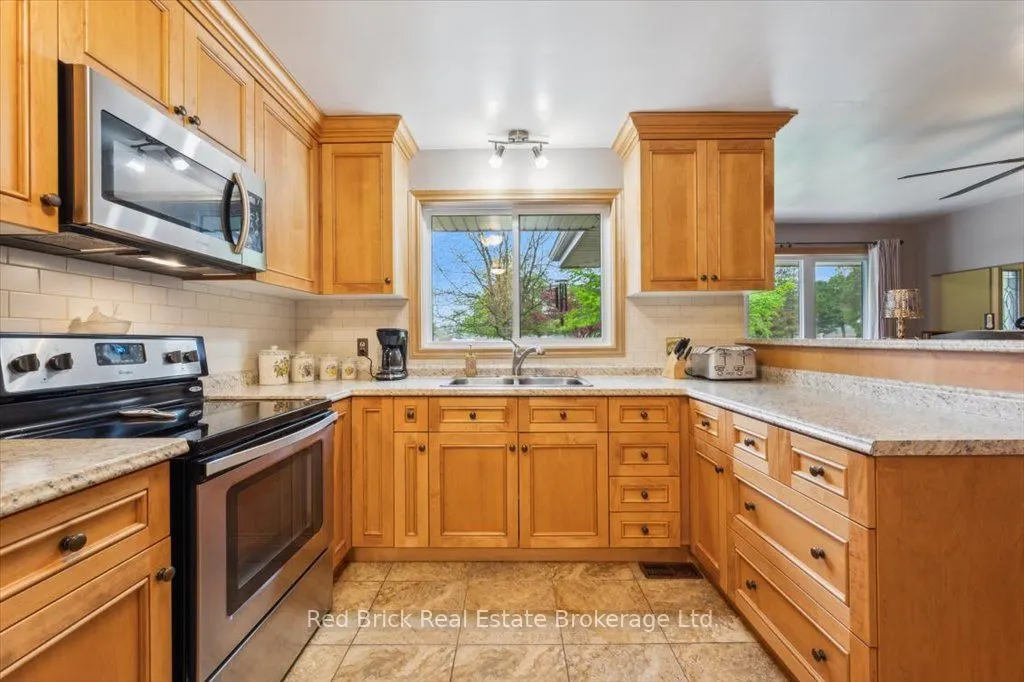 8758 Wellington Rd 124 Road